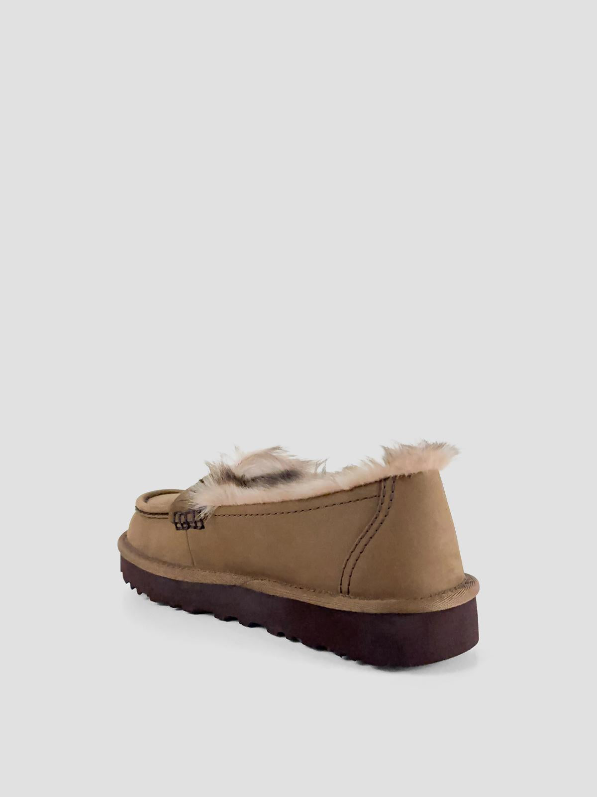 Ellis nubuck loafer