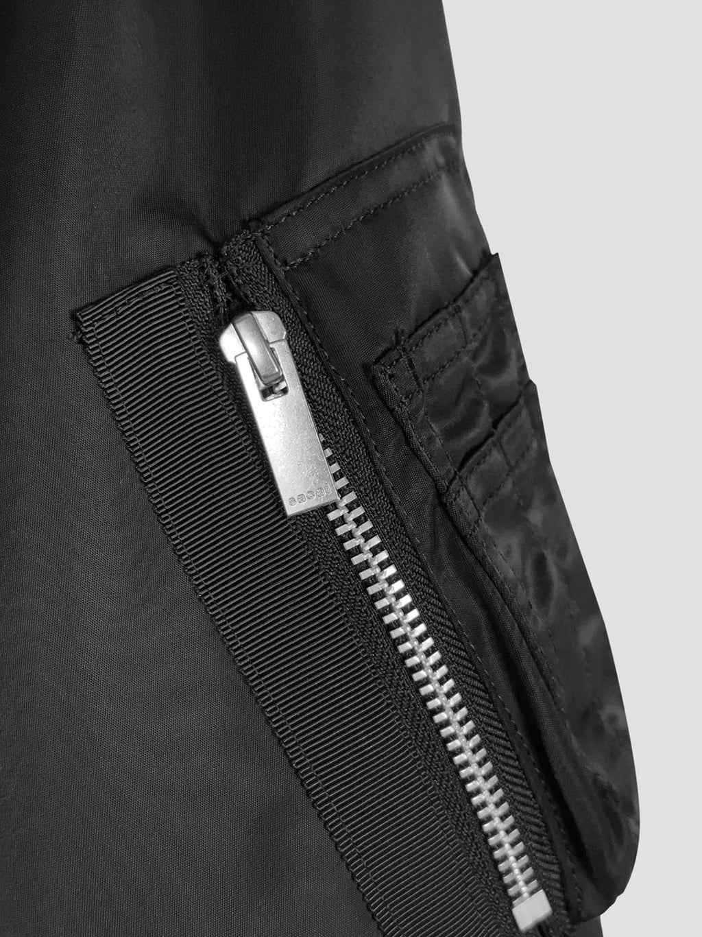 Suiting x nylon twill jacket