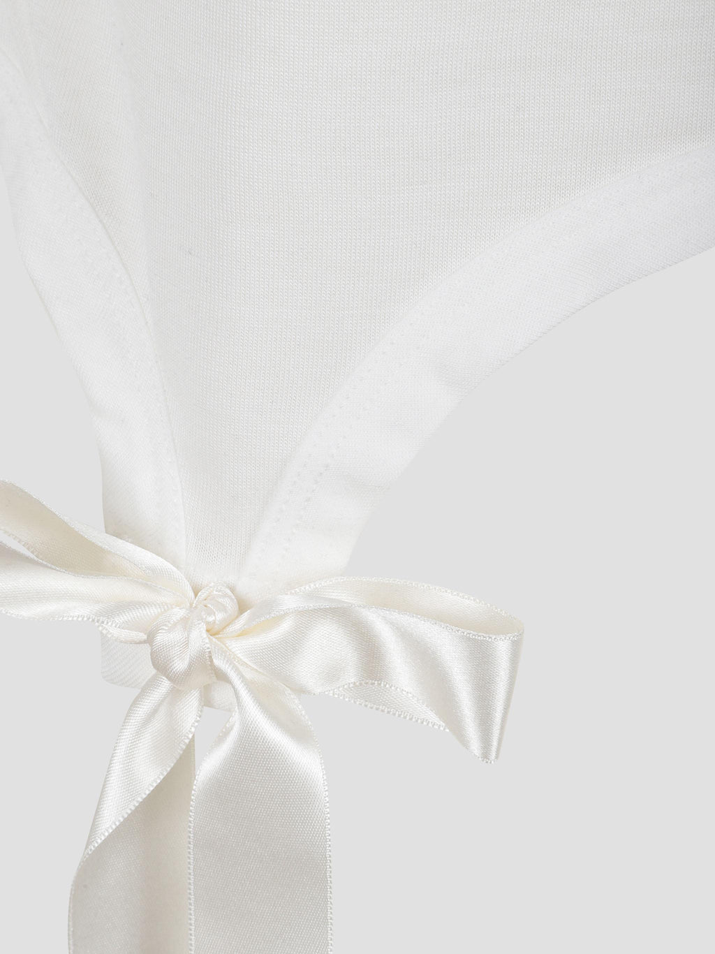 Easy short sleeve t-shirt w/ bow tails