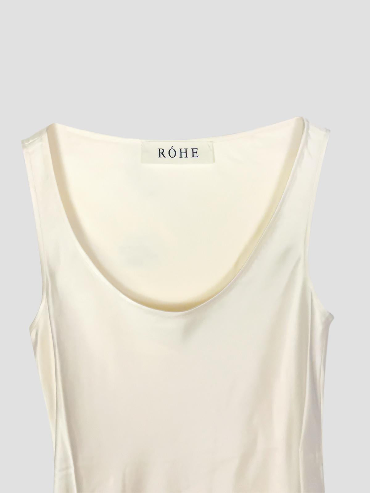 Scoop neck satin dress