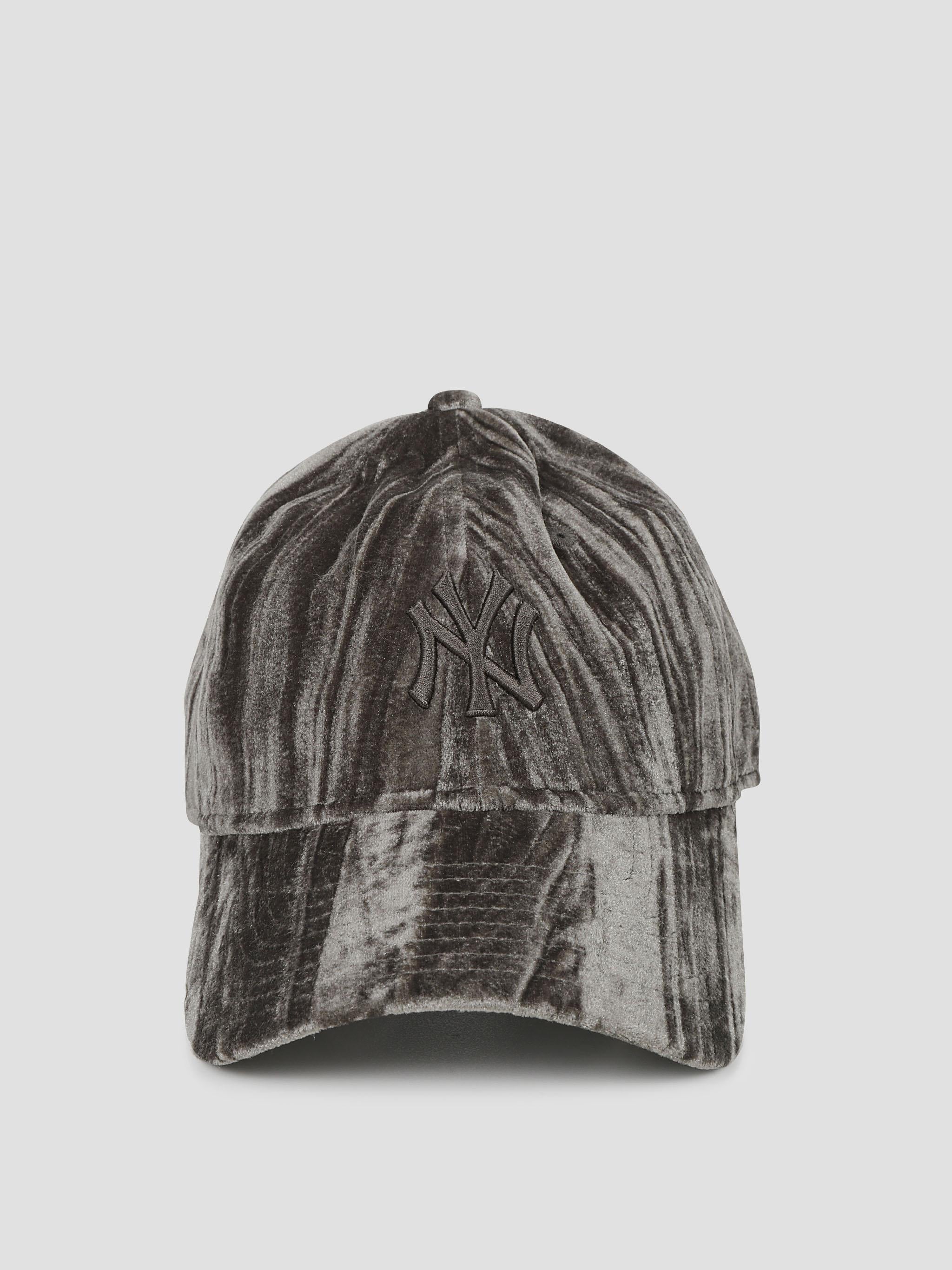 9twenty new york yankees mlb women's velvet cap