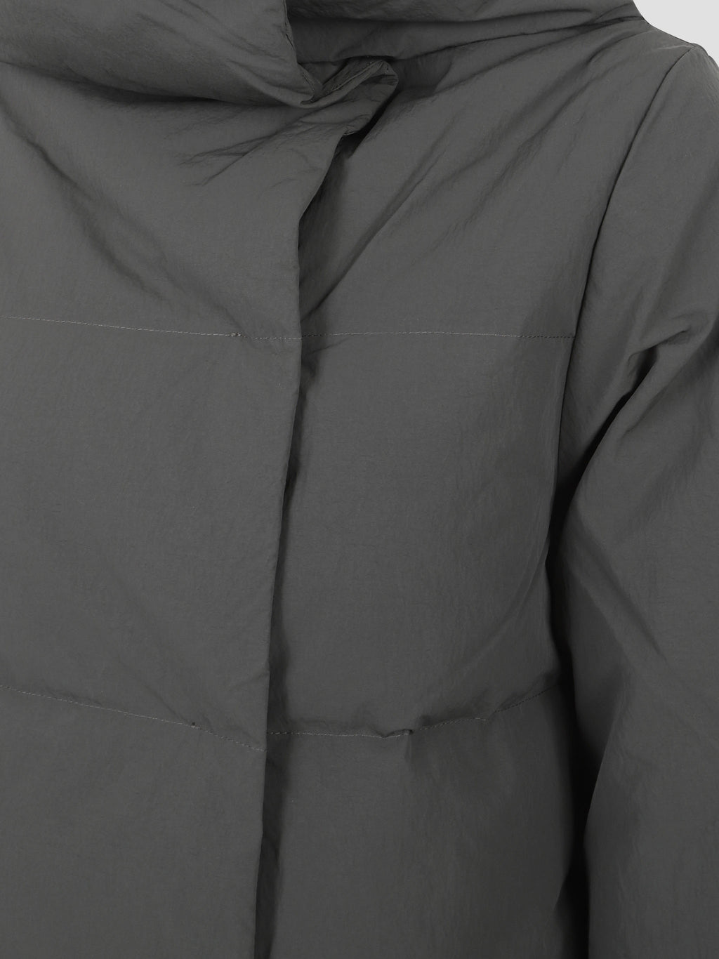 Long pruit outerwear