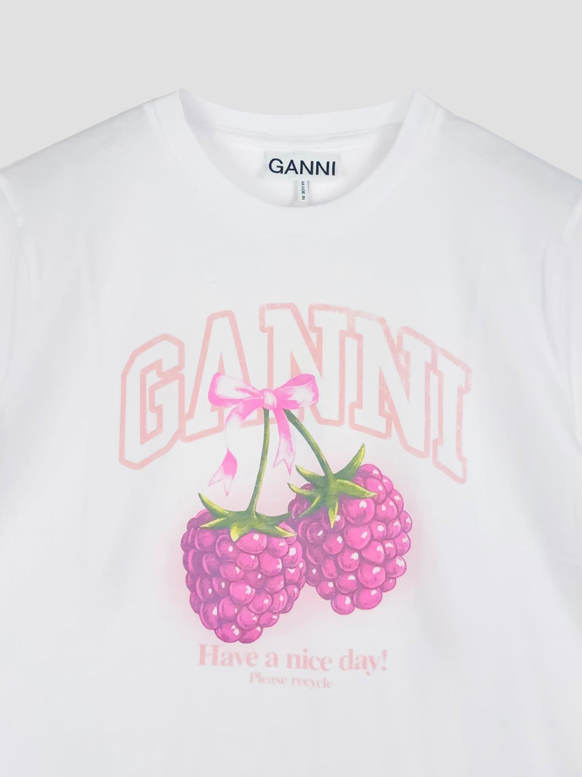 Raspberry graphic t-shirt