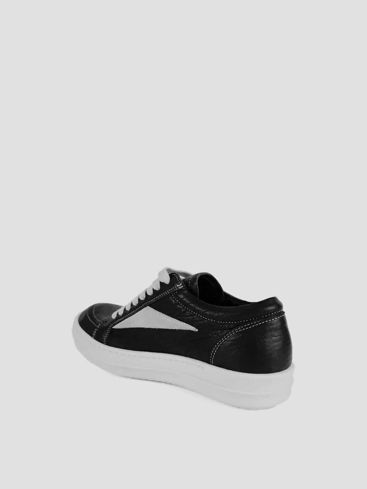 Vintage sneaks