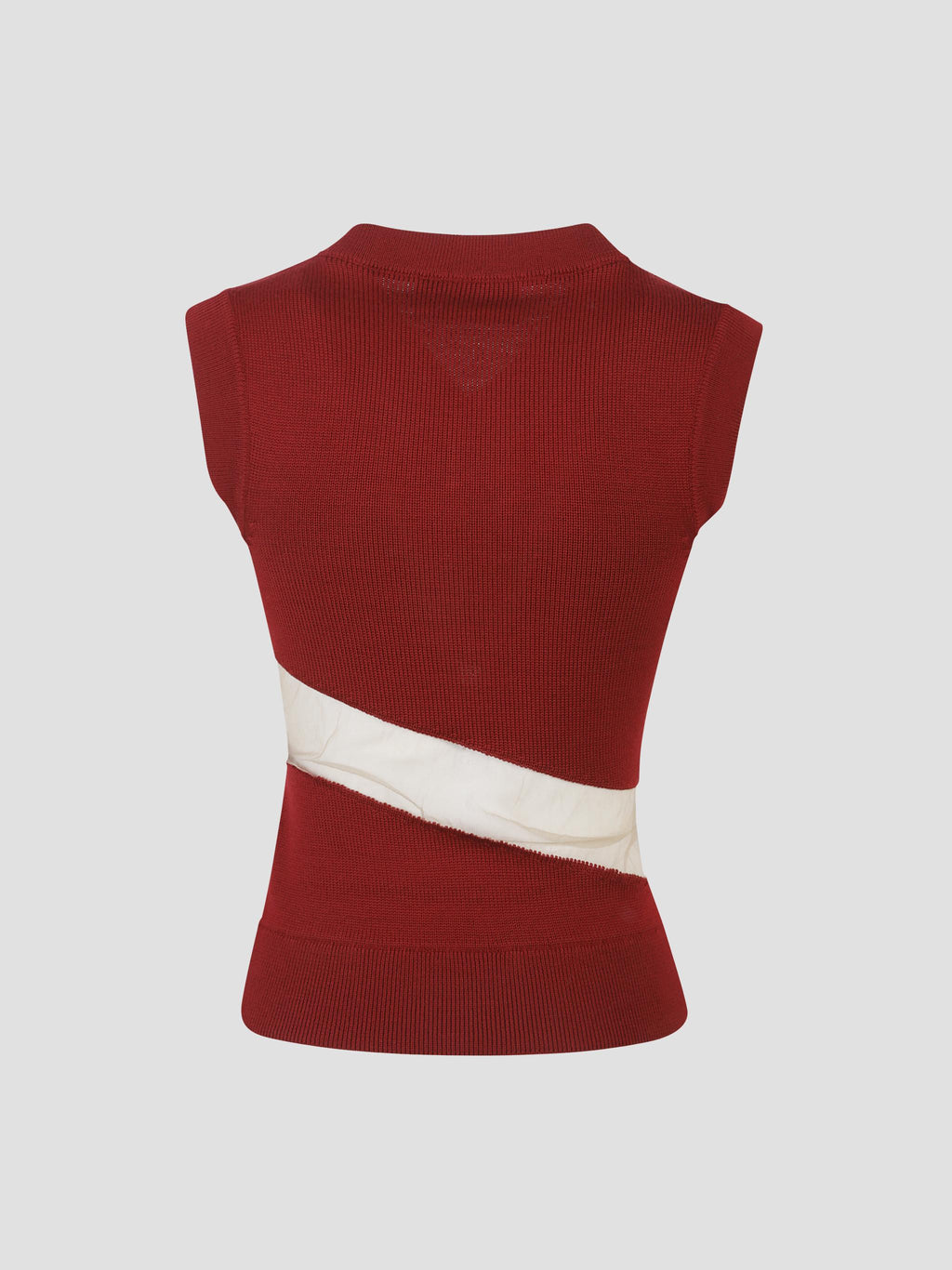 Diagonal floating knit vest