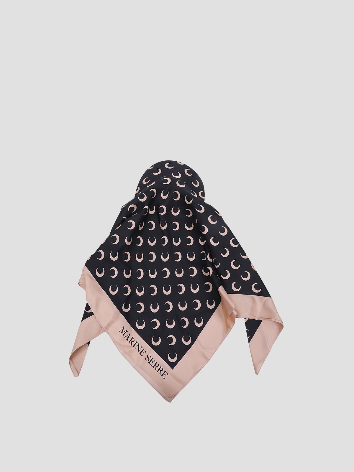 Moon silk veiled cap