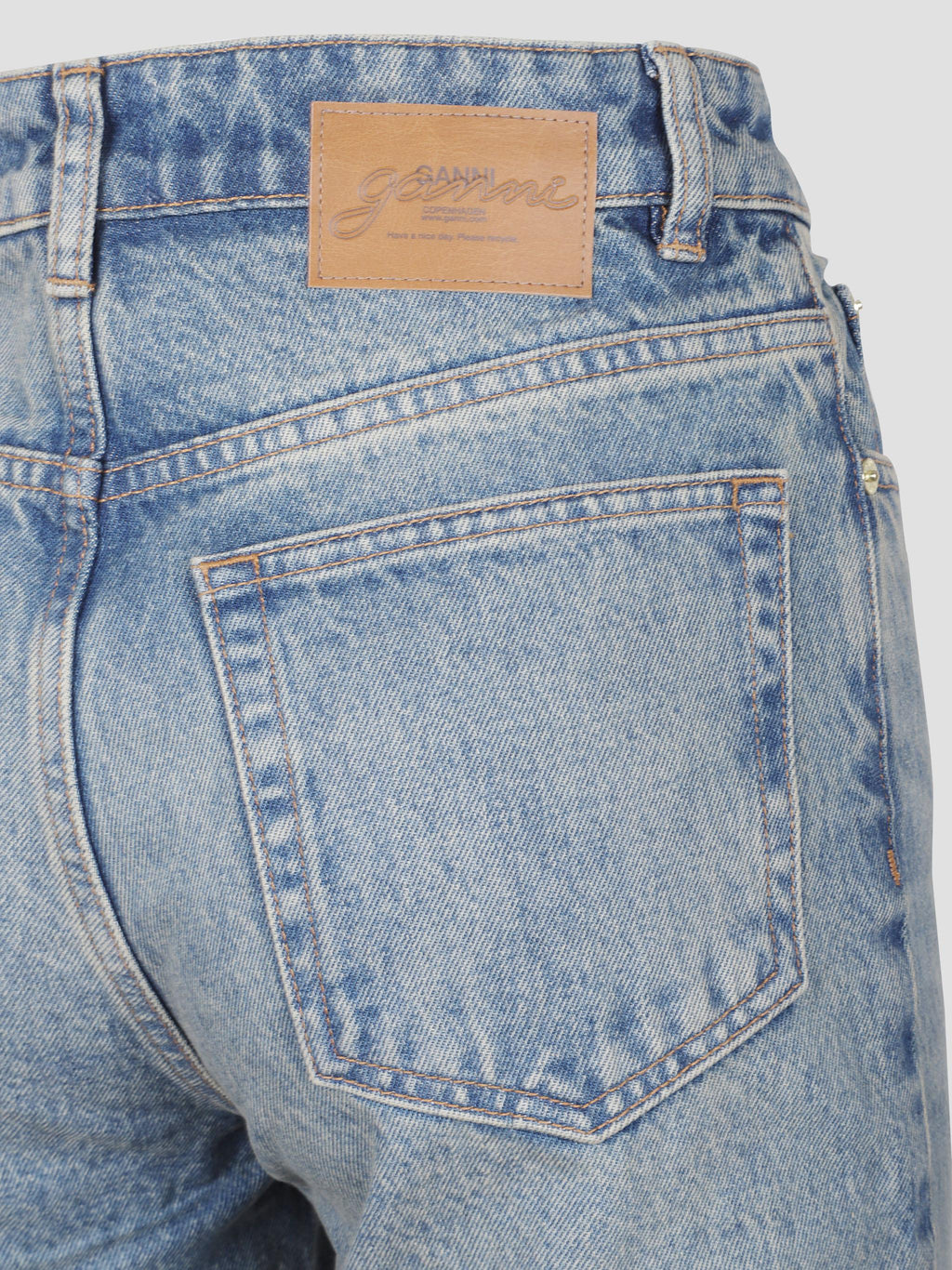 Essentials tint rigid denim betzy cropped