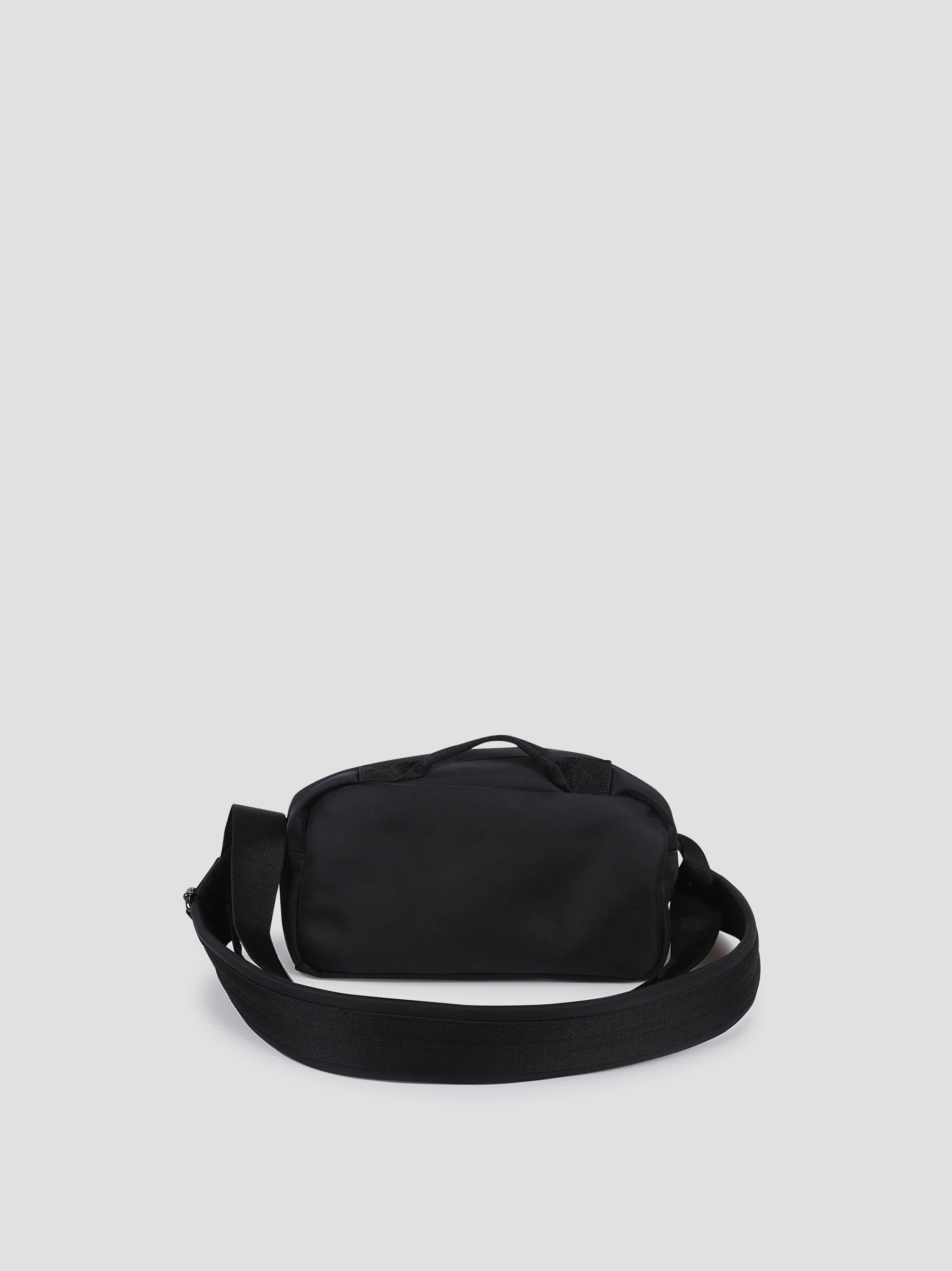 Classic bow crossbody bag