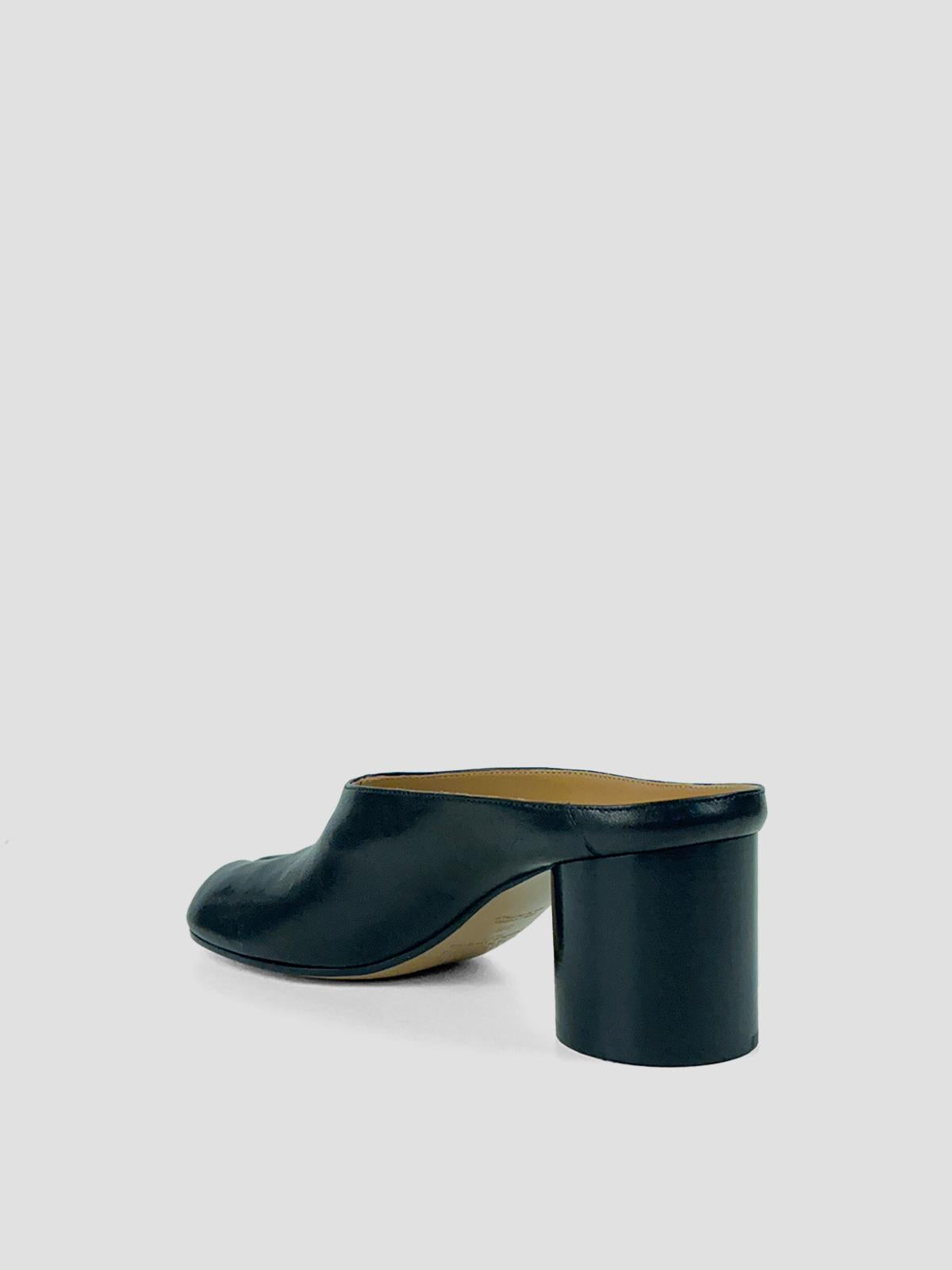 Tabi mules