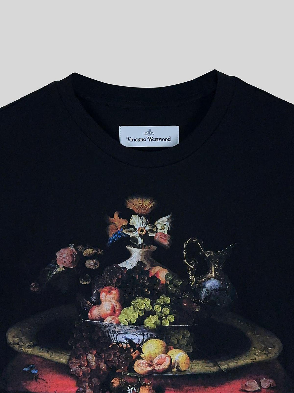 Still life orb classic t-shirt