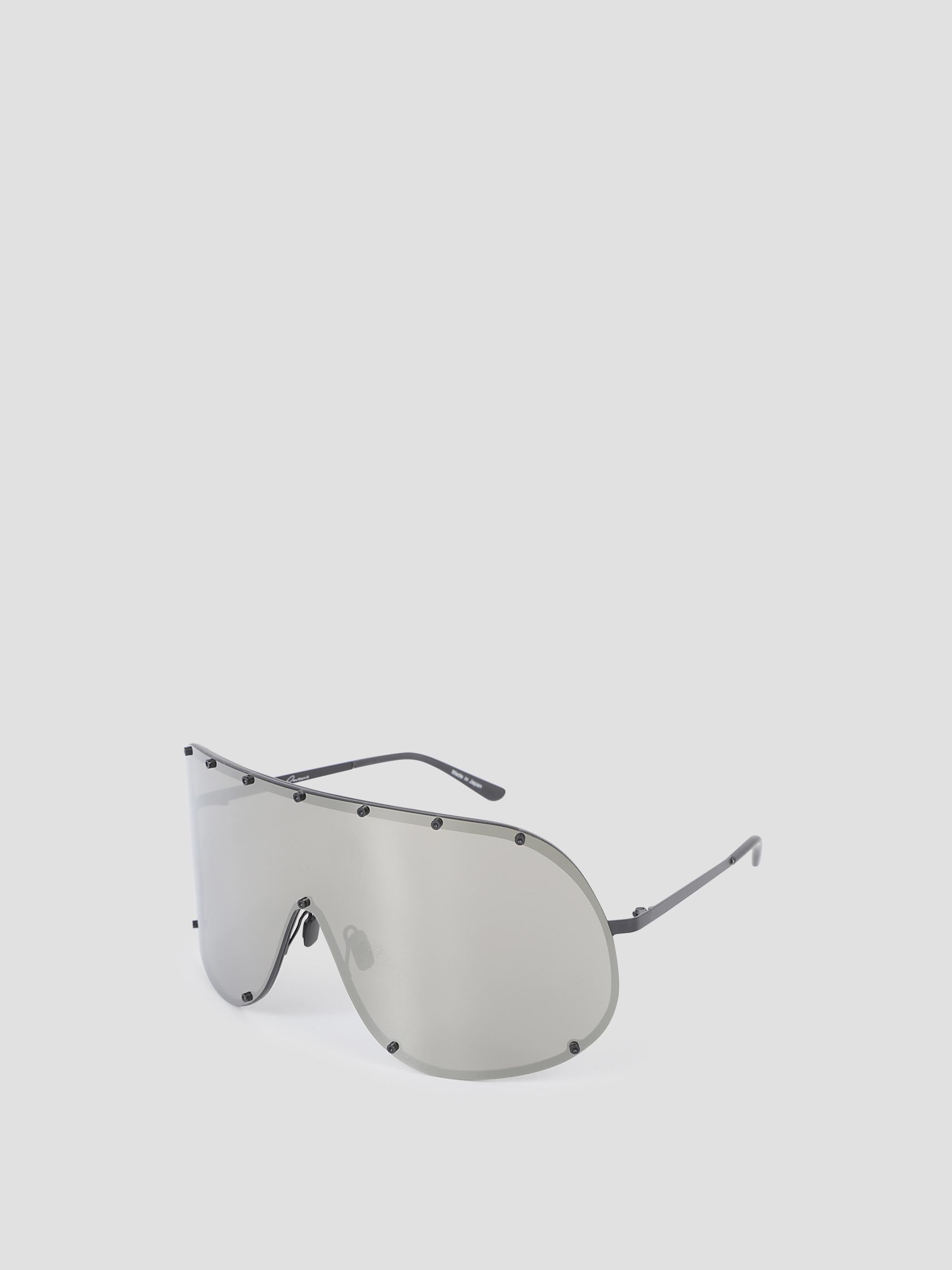 Sunglasses shield