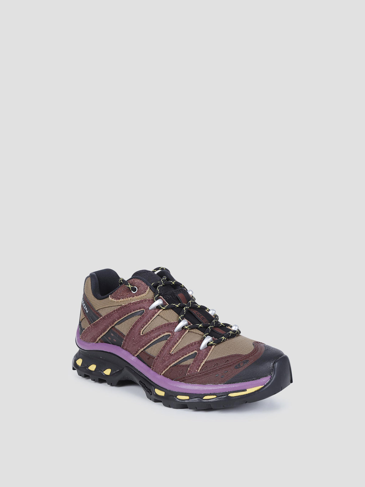 Xt-quest expedition sneakers