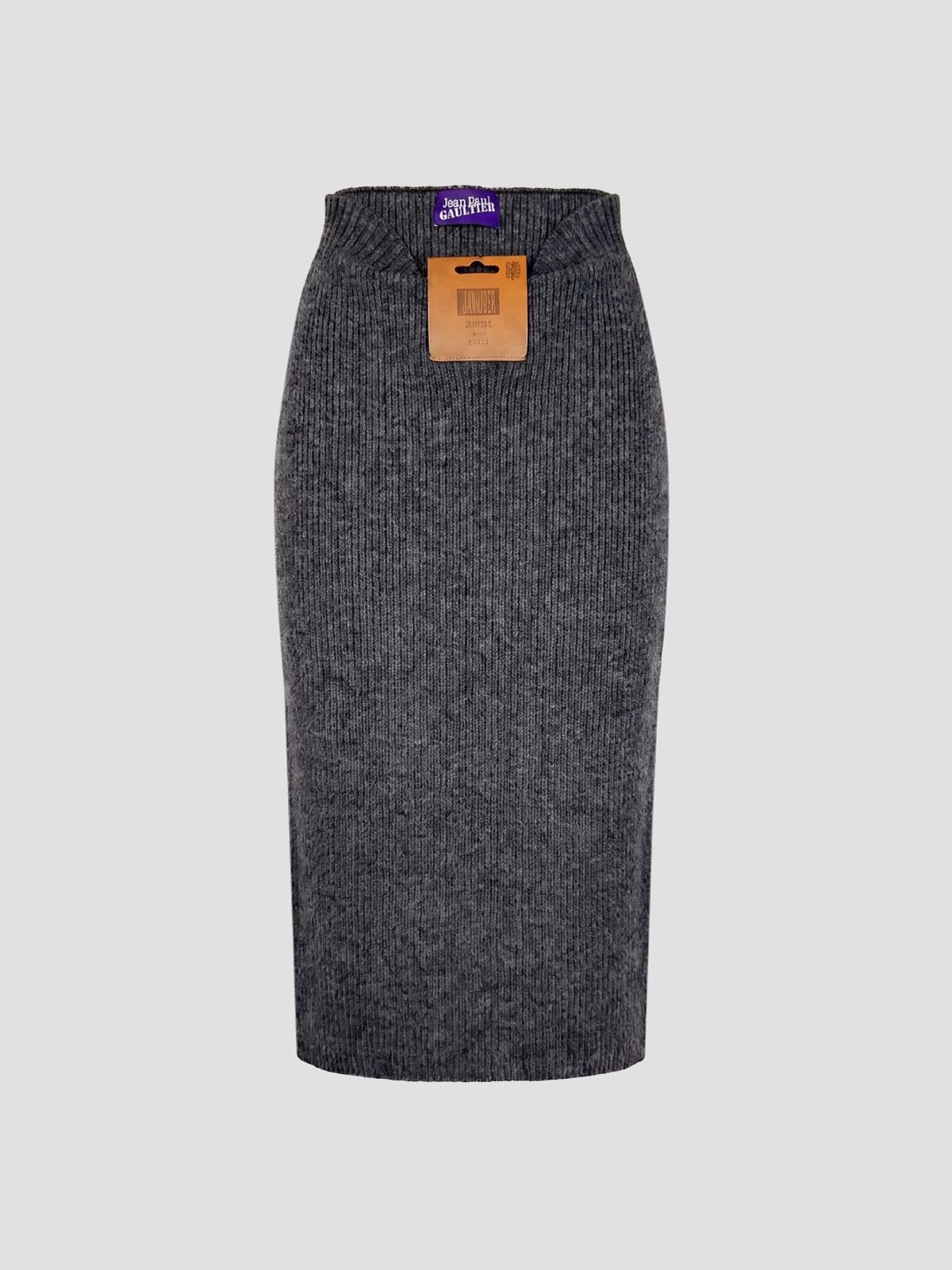 Midi skirt with leather tag details