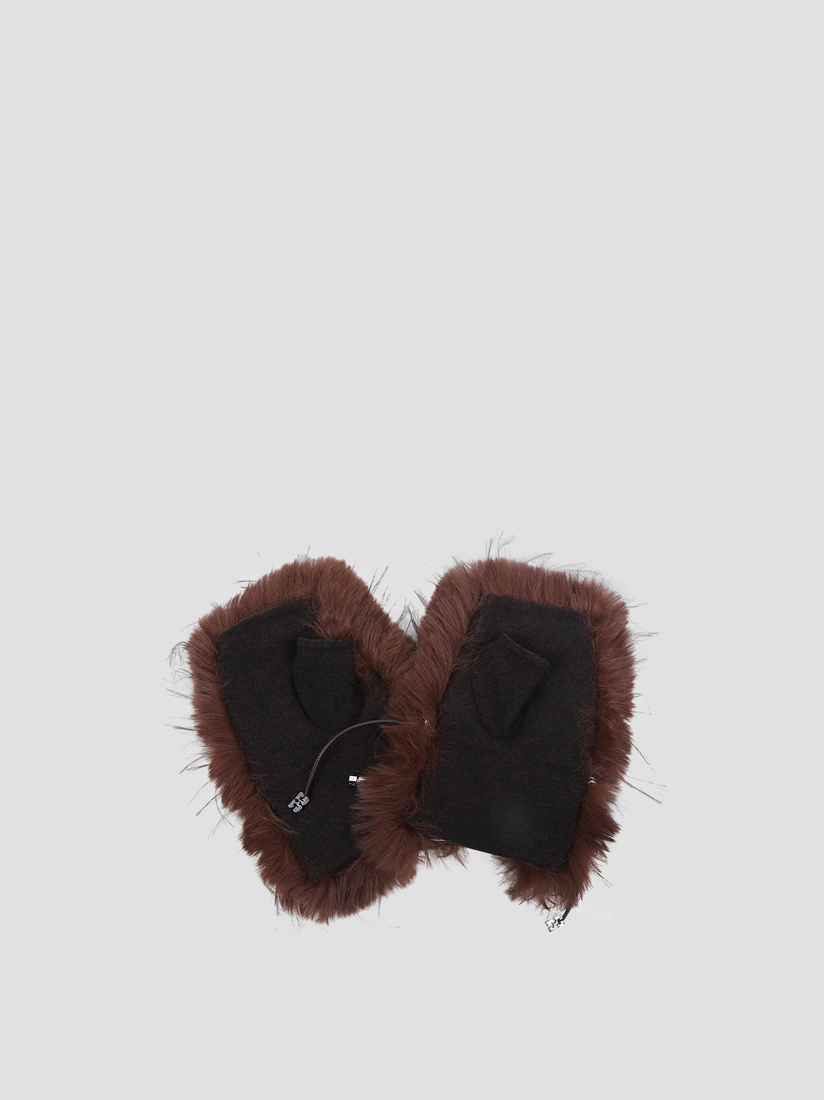 Alternative fur mittens