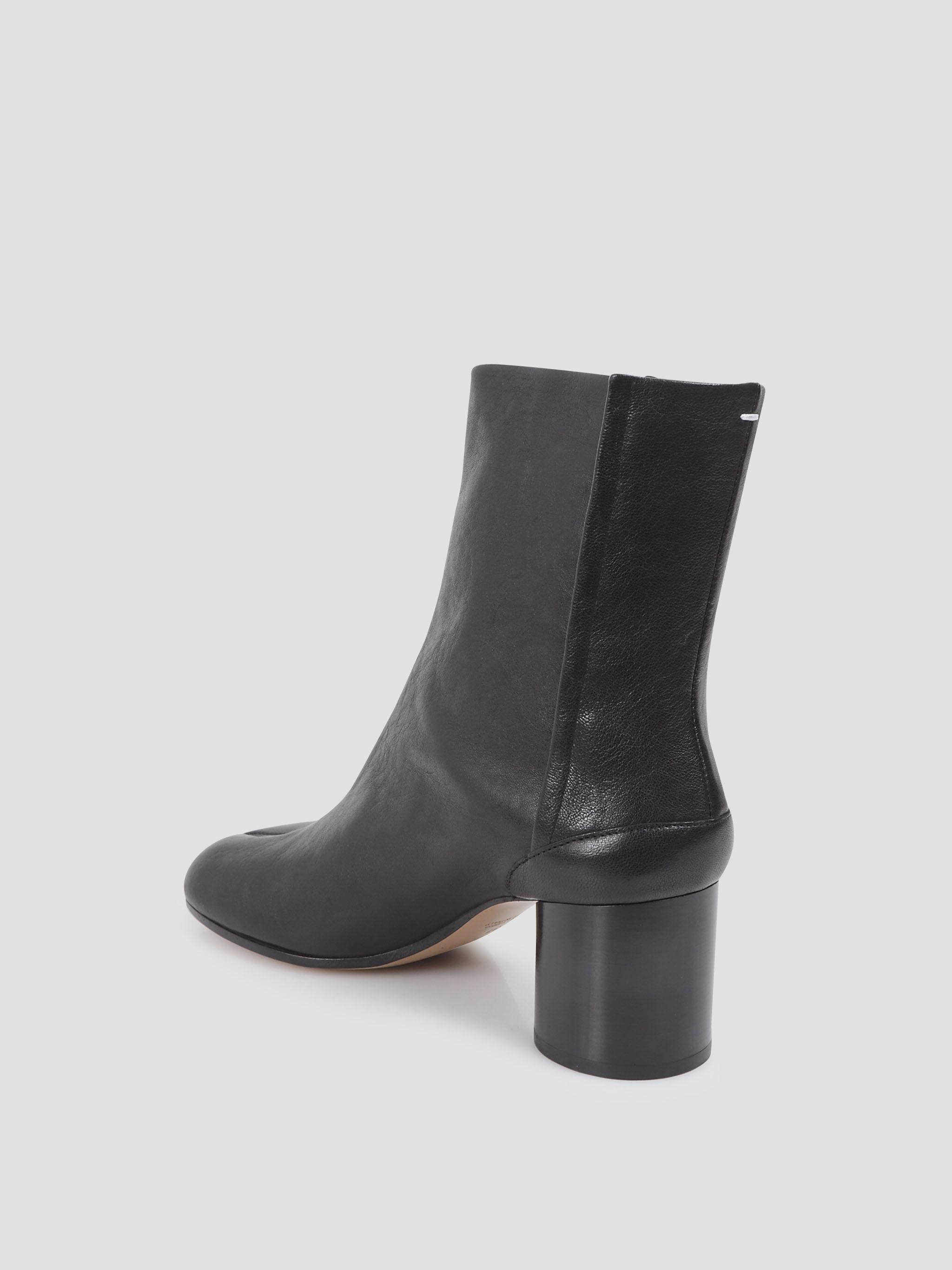 Ankle boot