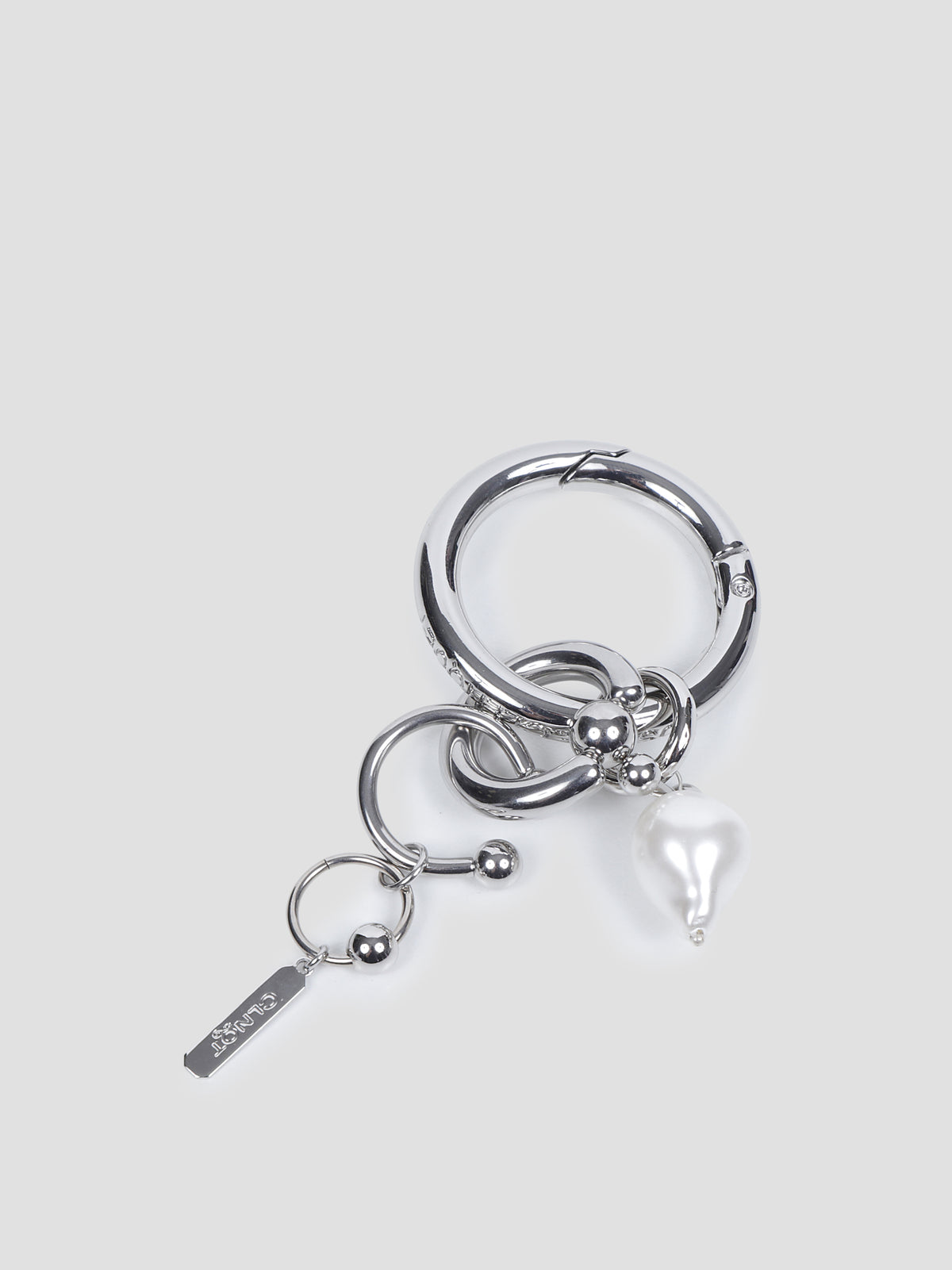 Laurie pearl keychain