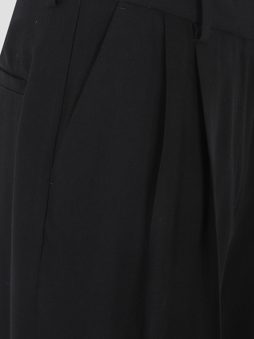 Double-pleat straight trousers