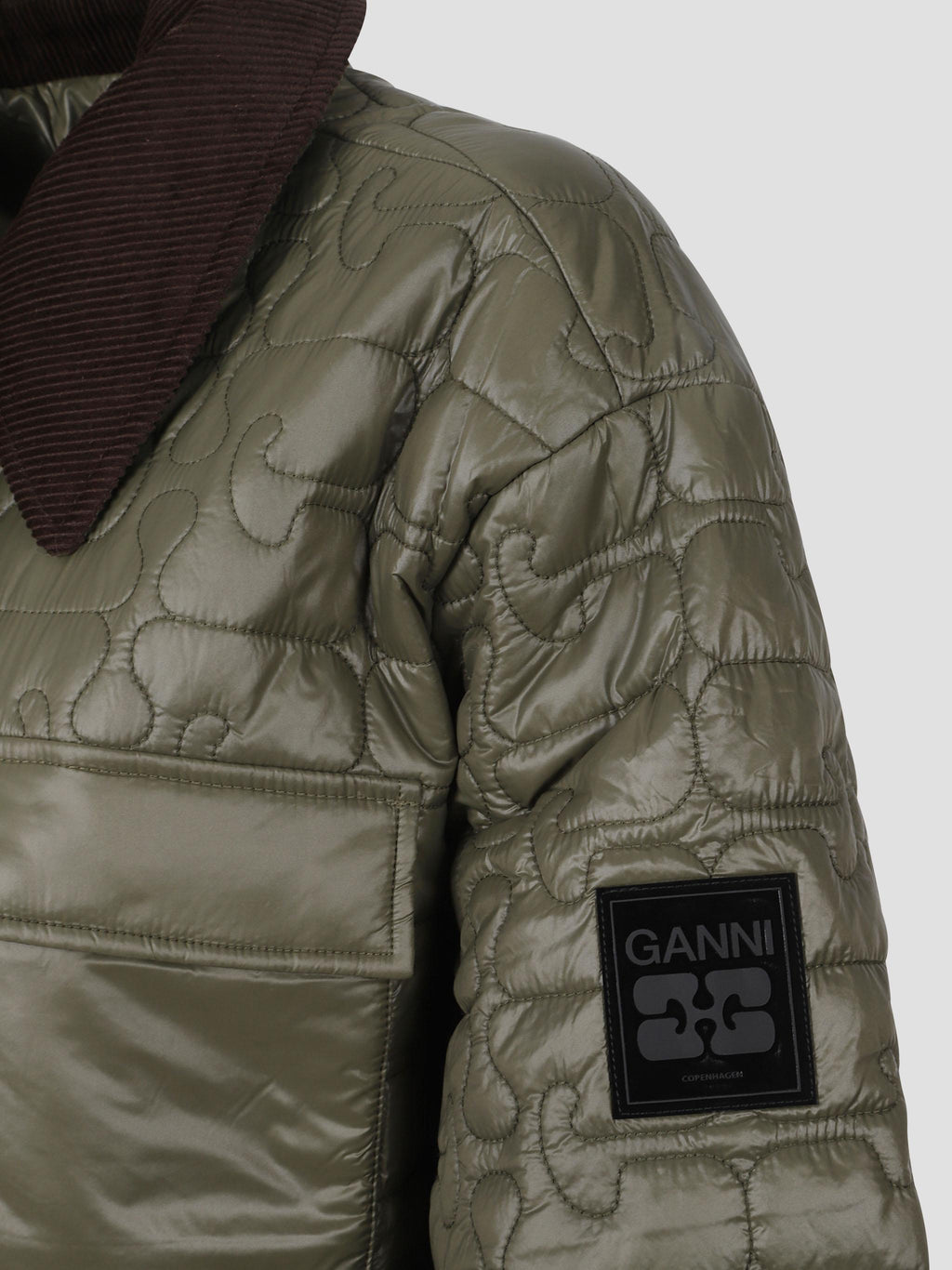 Shiny quilt midi jacket w. flare