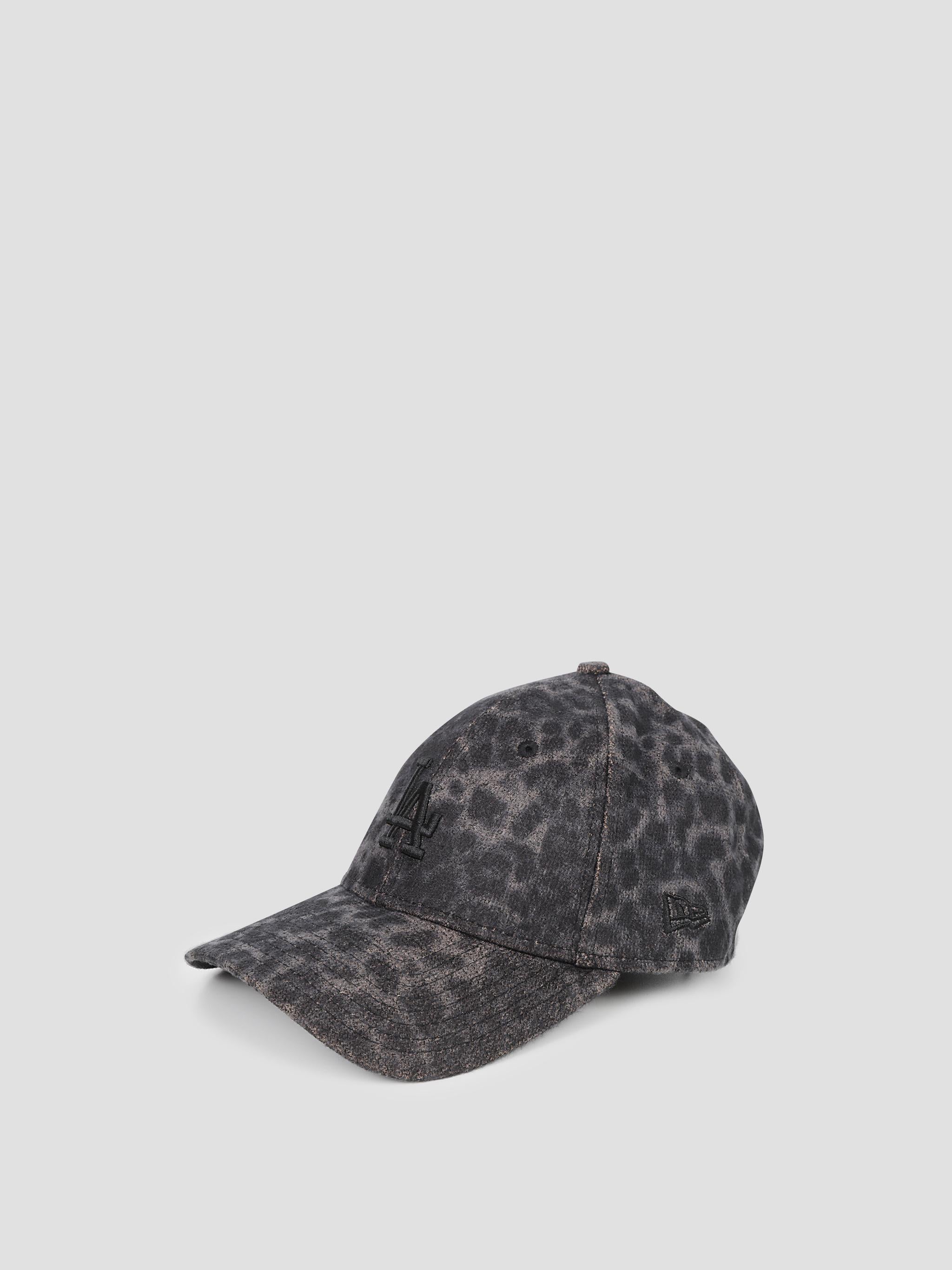9forty la dodgers mlb cozy leopard cap