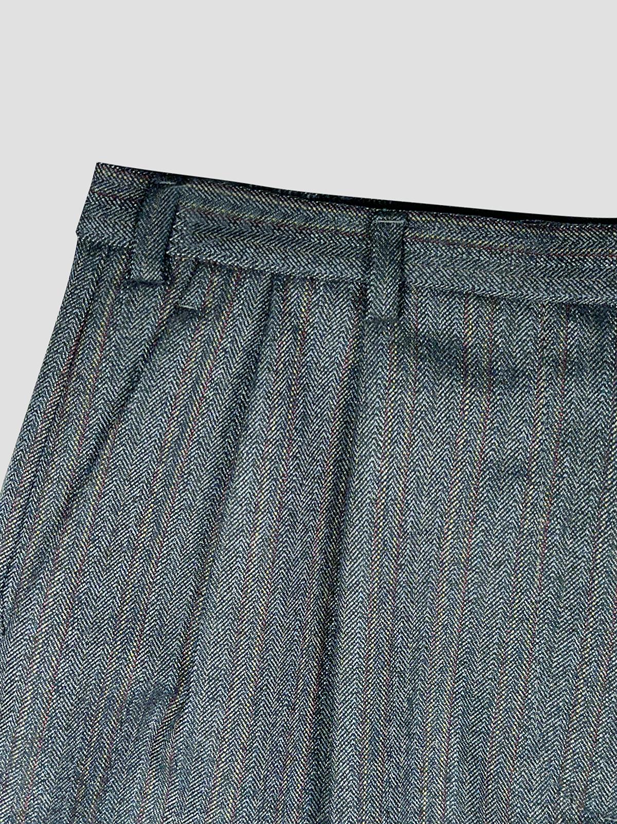 Pleated shorts