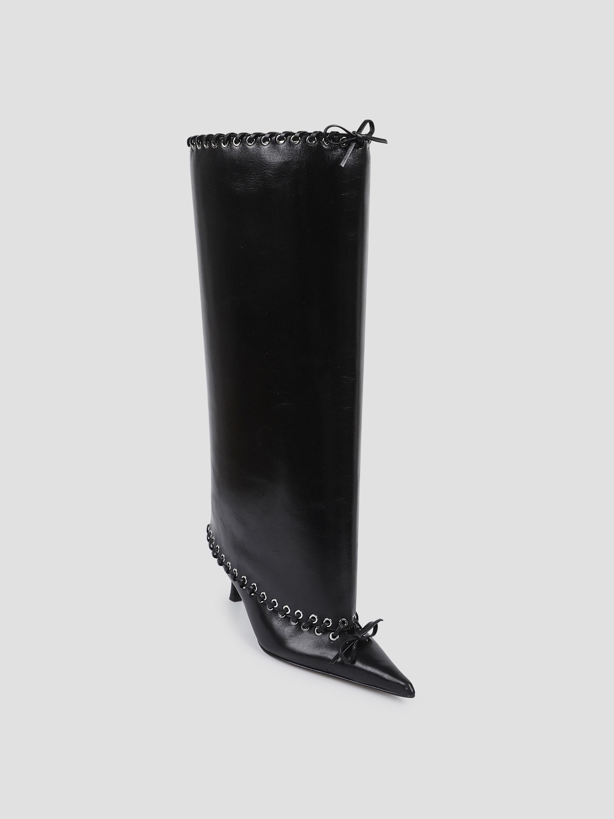 Level boot knee high