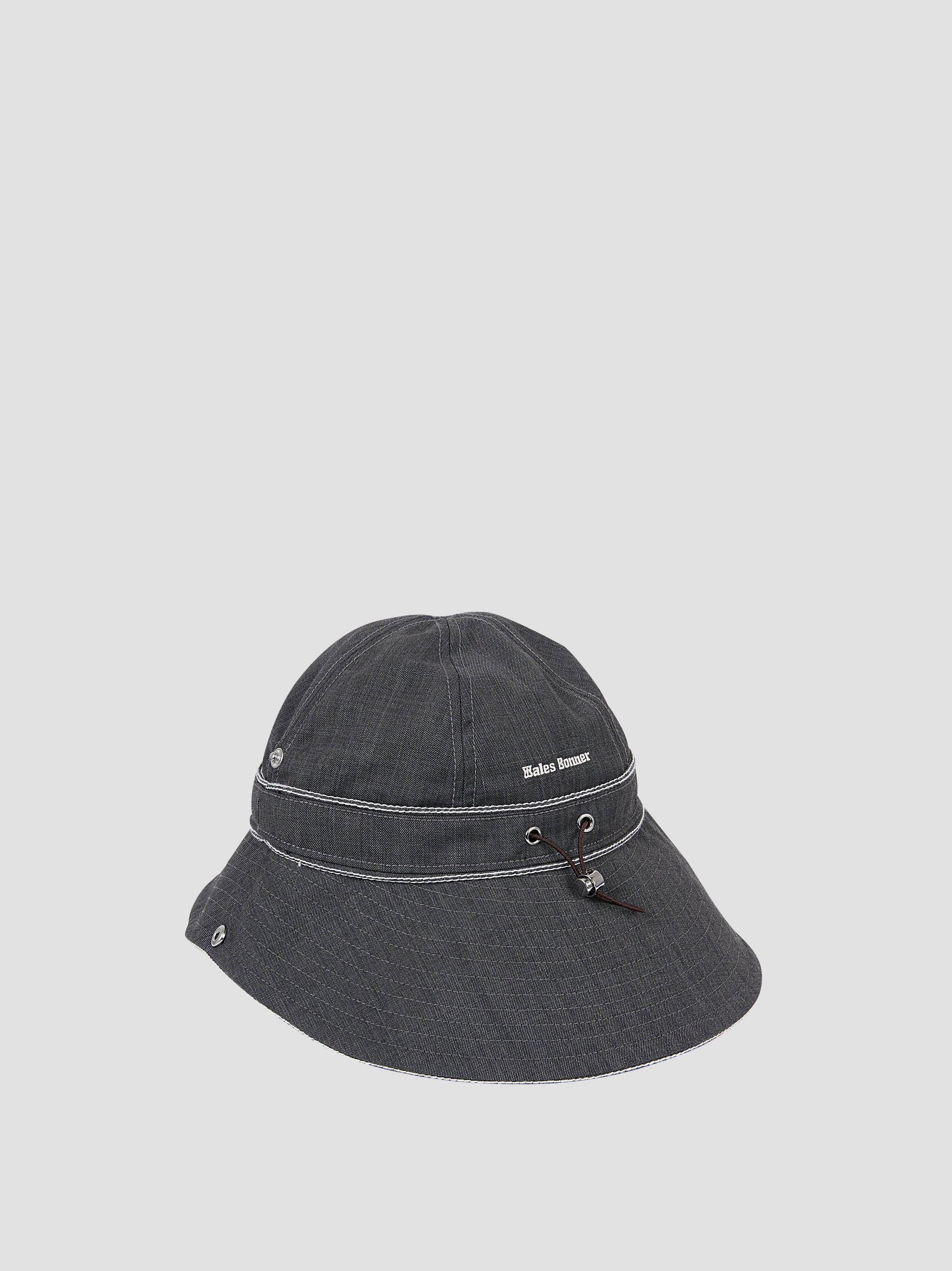 Wb bucket hat