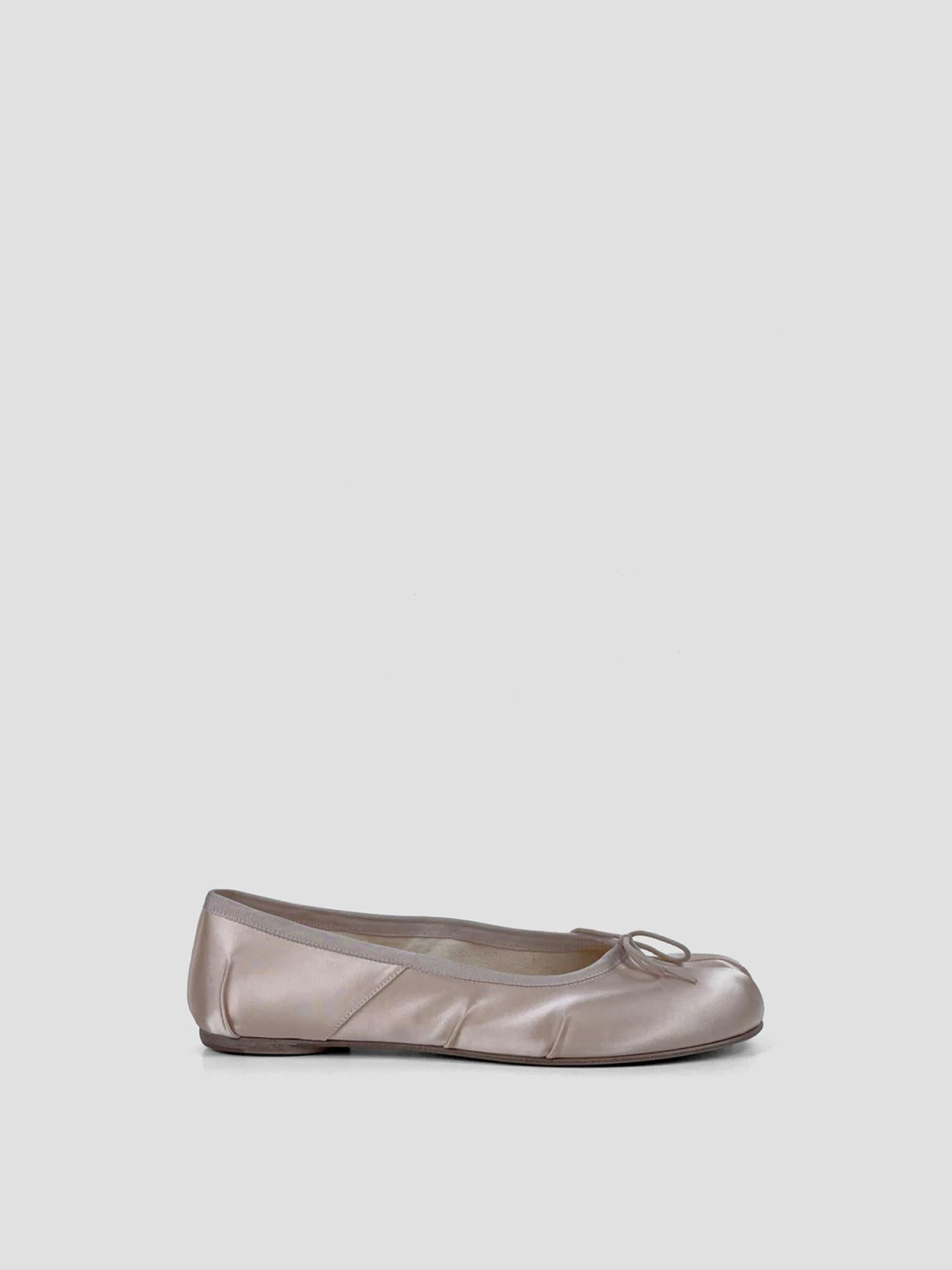 Tabi ballerinas