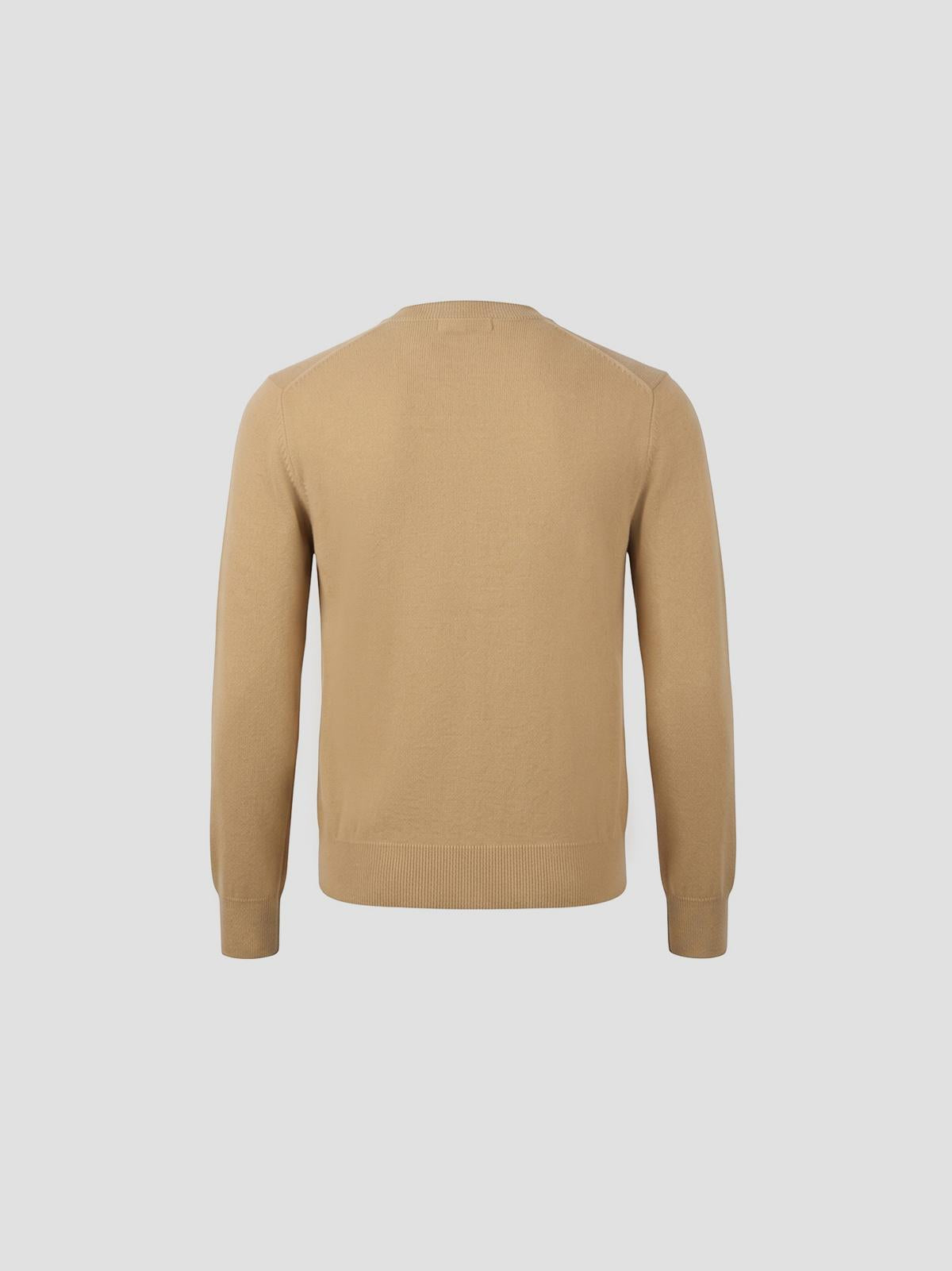 U round-neck white emblem knit