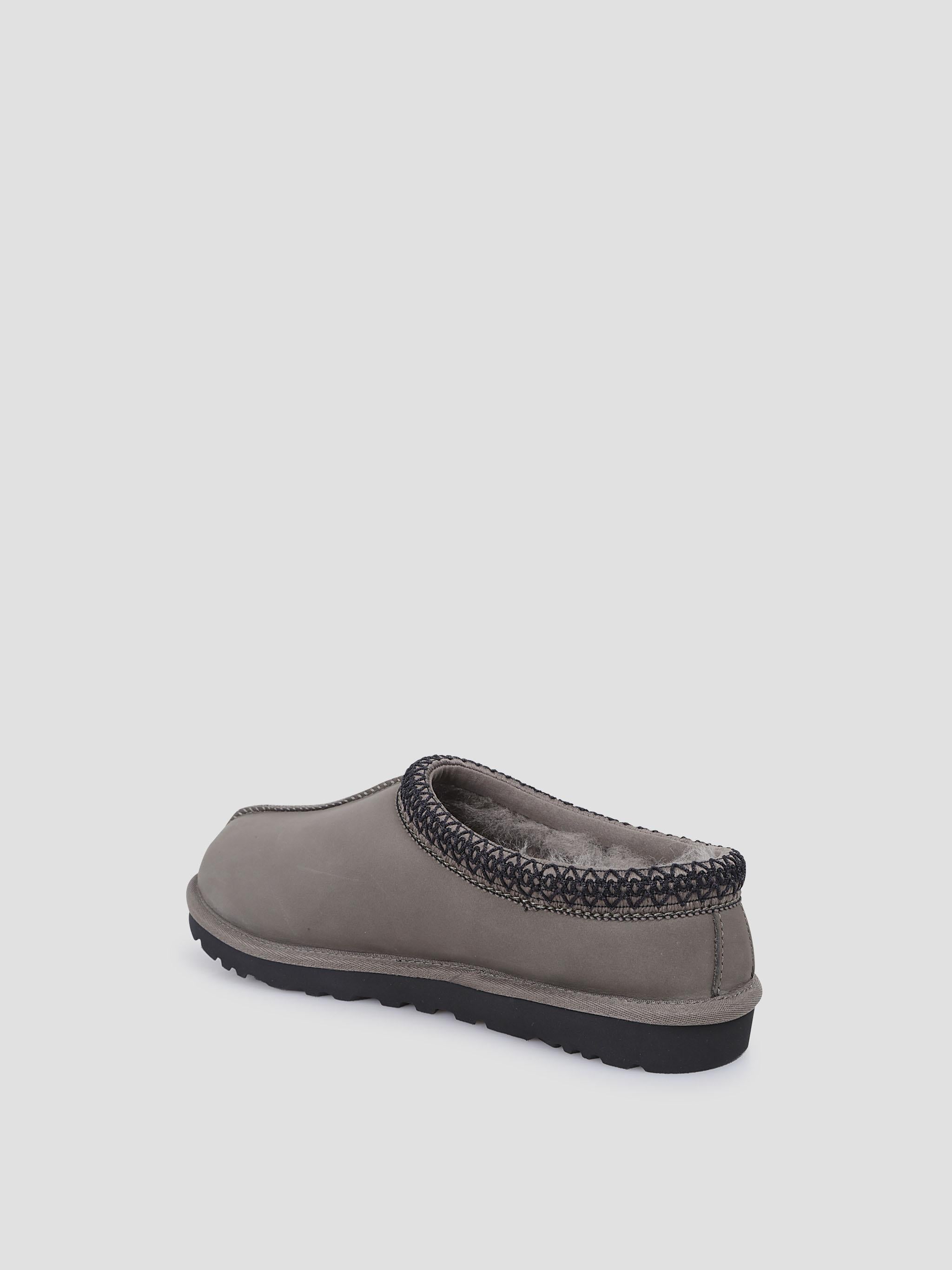 M tasman ii nubuck slipper