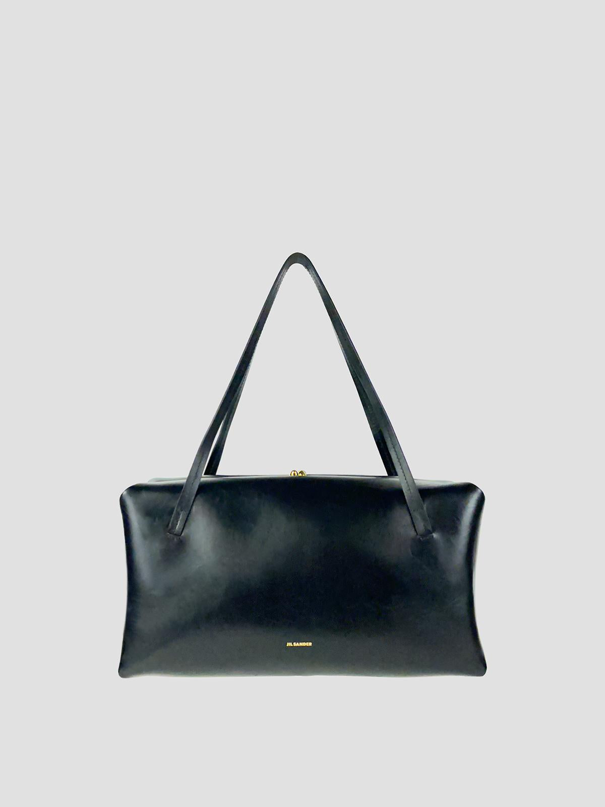 Goji pillow medium shoulder bag