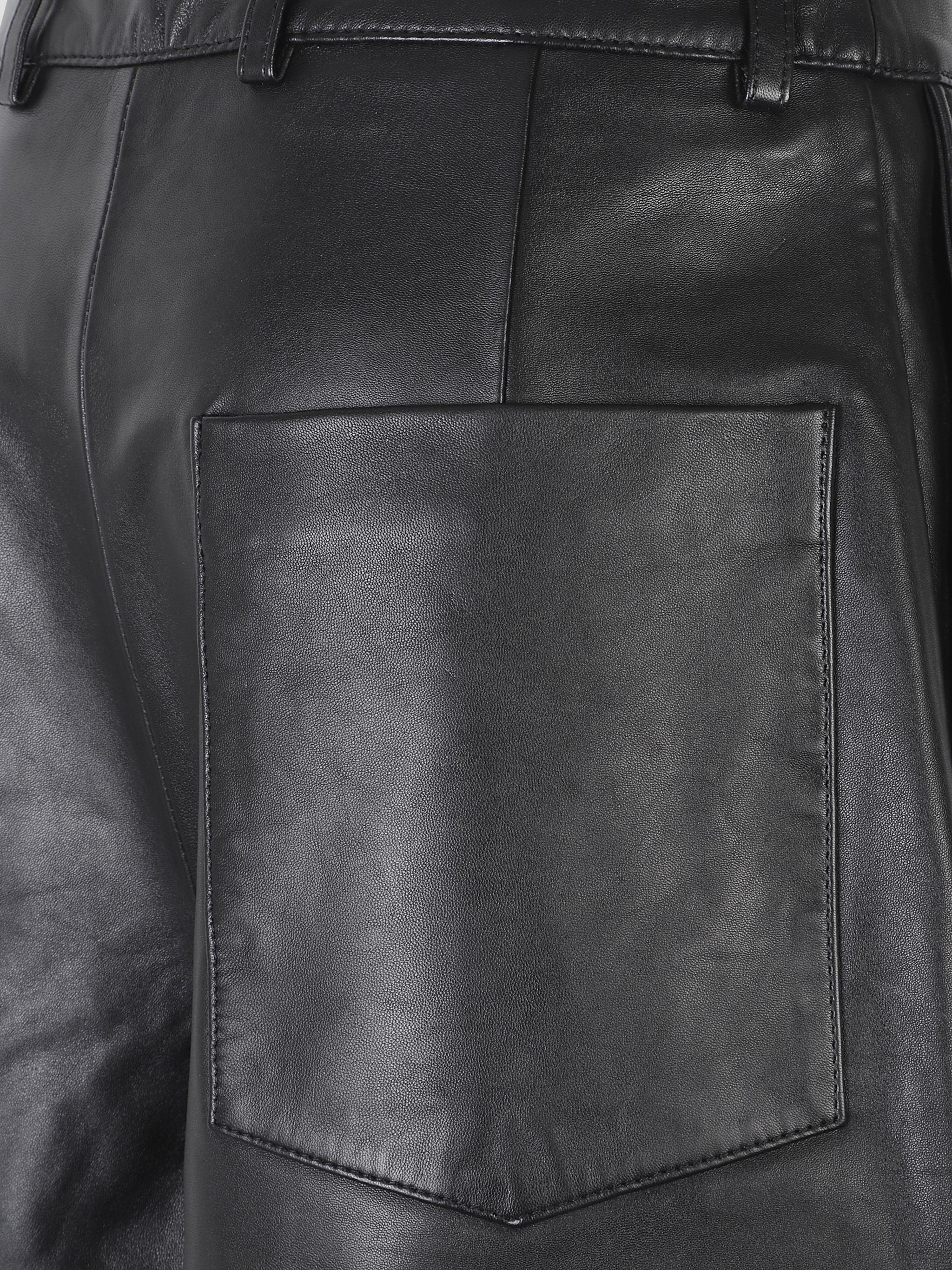 Olivia leather bermuda shorts