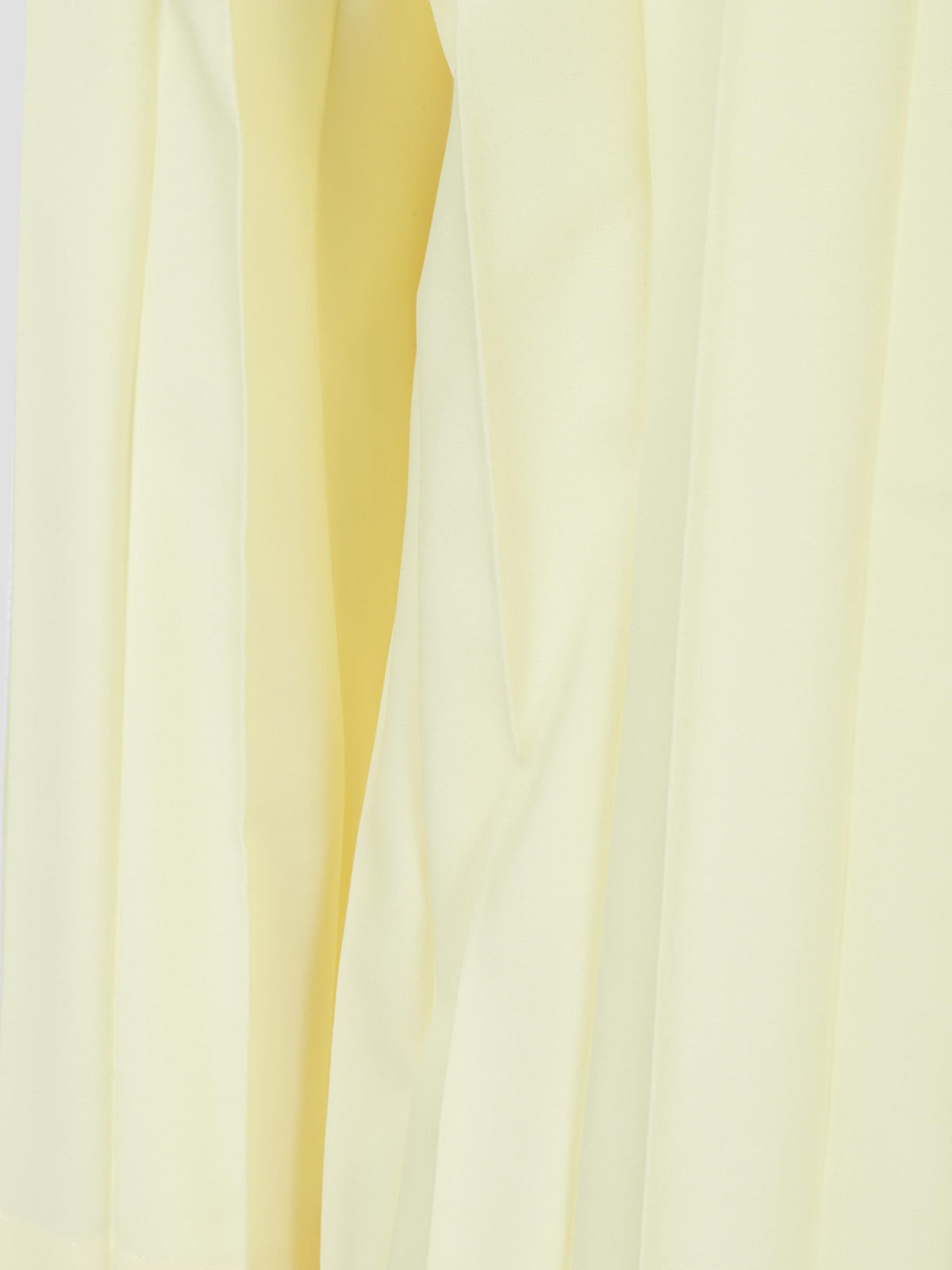 Edge shirt pleated shirt