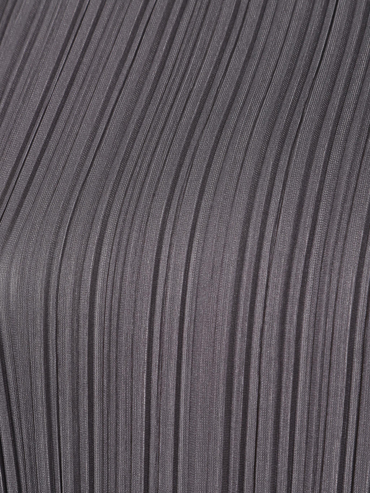 Mellow pleats high-neck dress