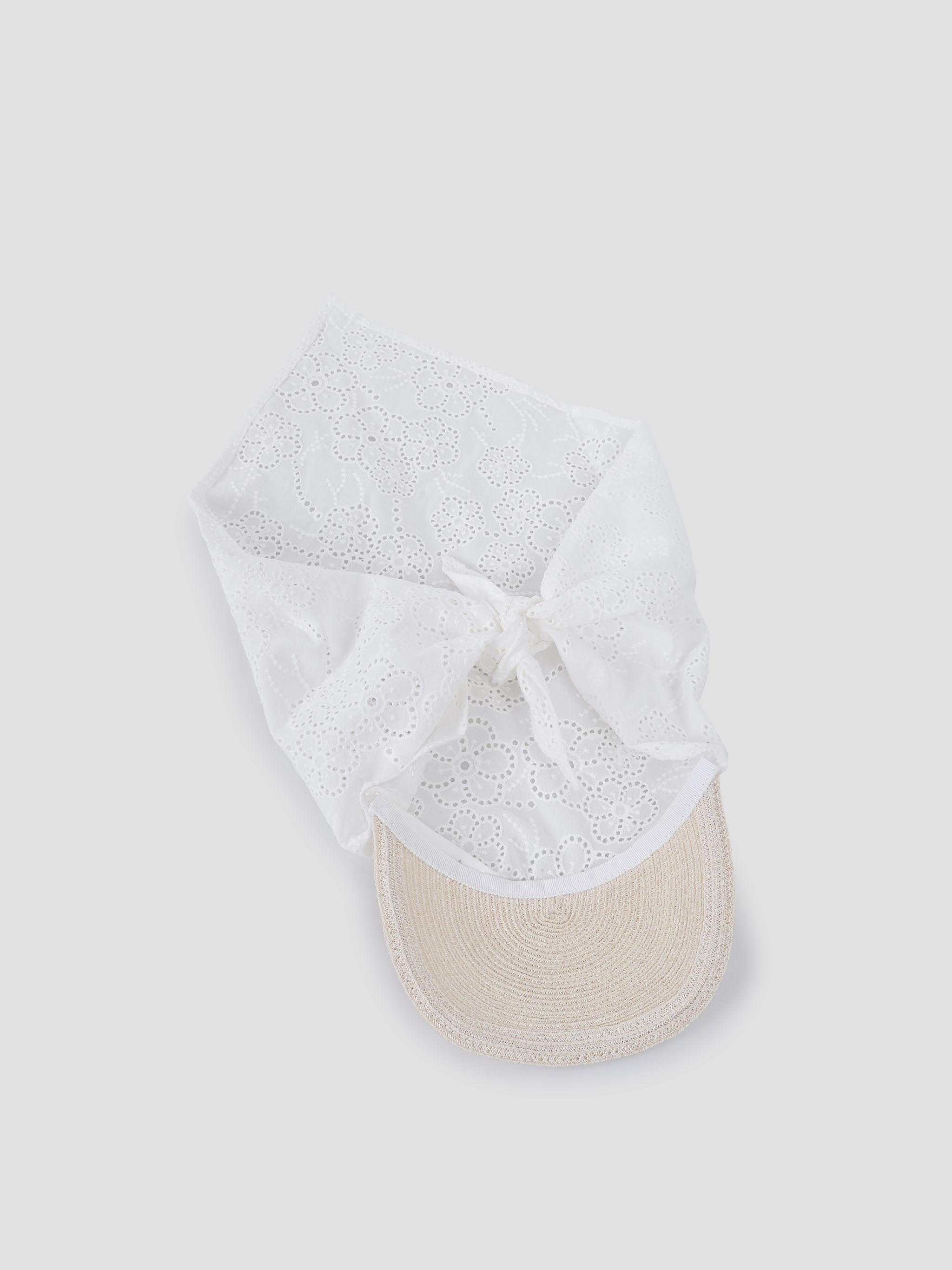 Pema broderies anglaise fabric