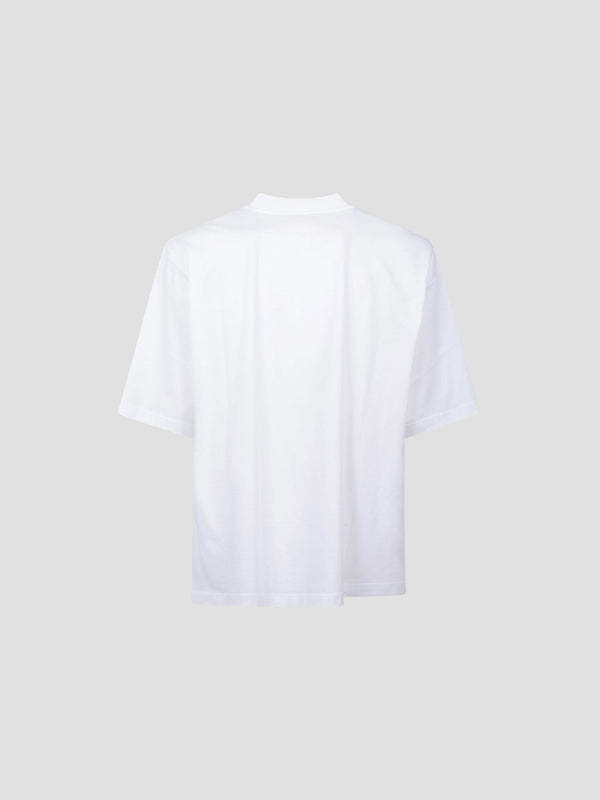 T-shirt with flocked animal alphabet logo