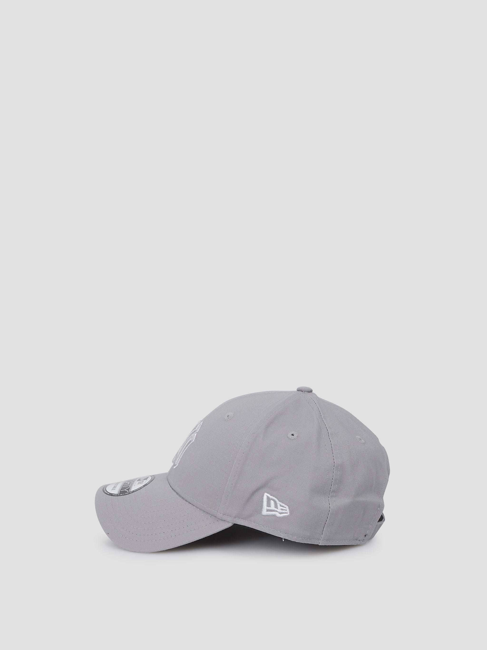 Outline 9forty neyyan