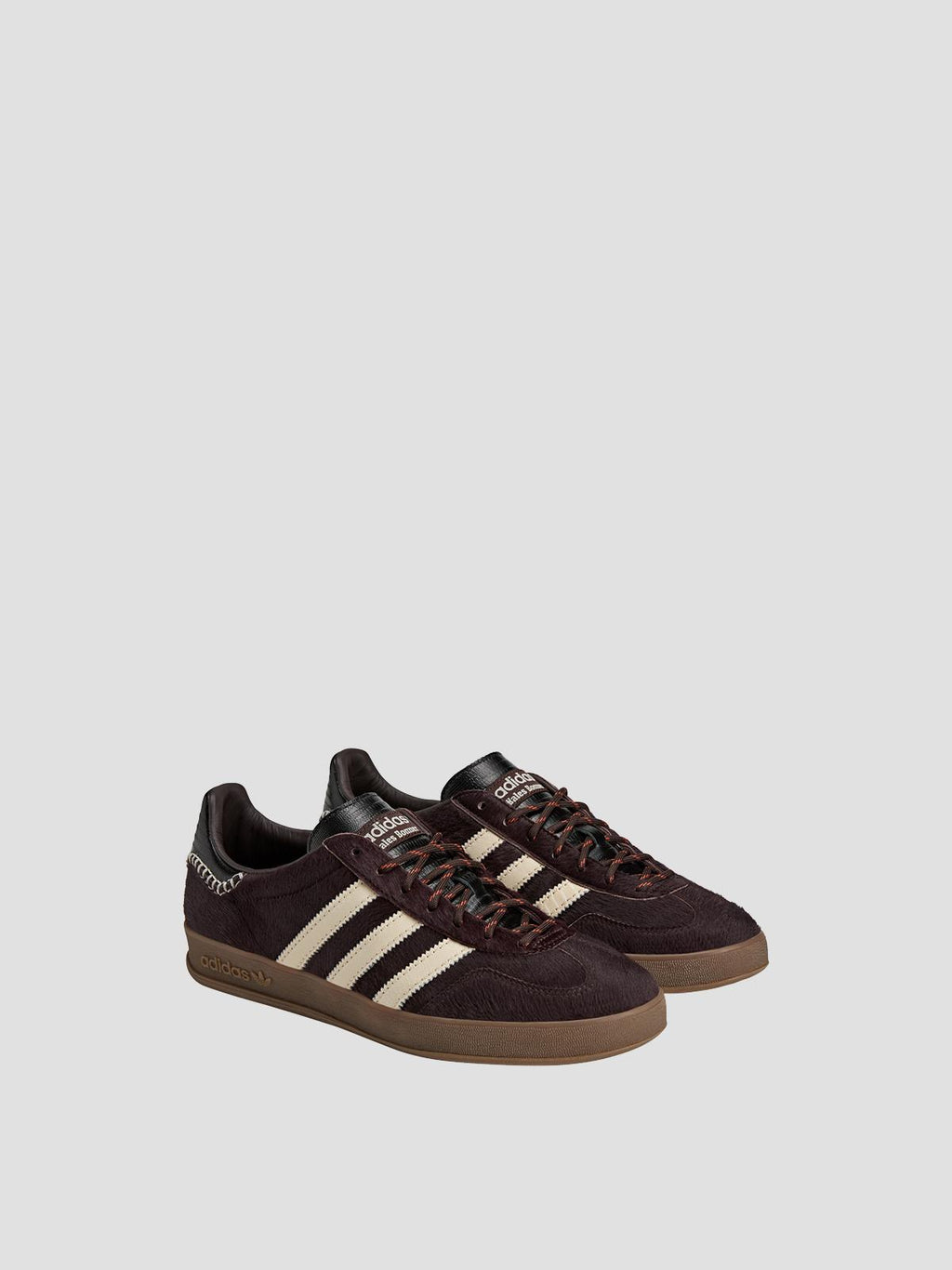 Wb gazelle pony sneakers