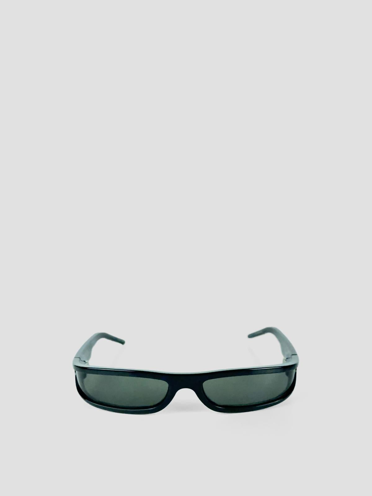 Sunglasses fog