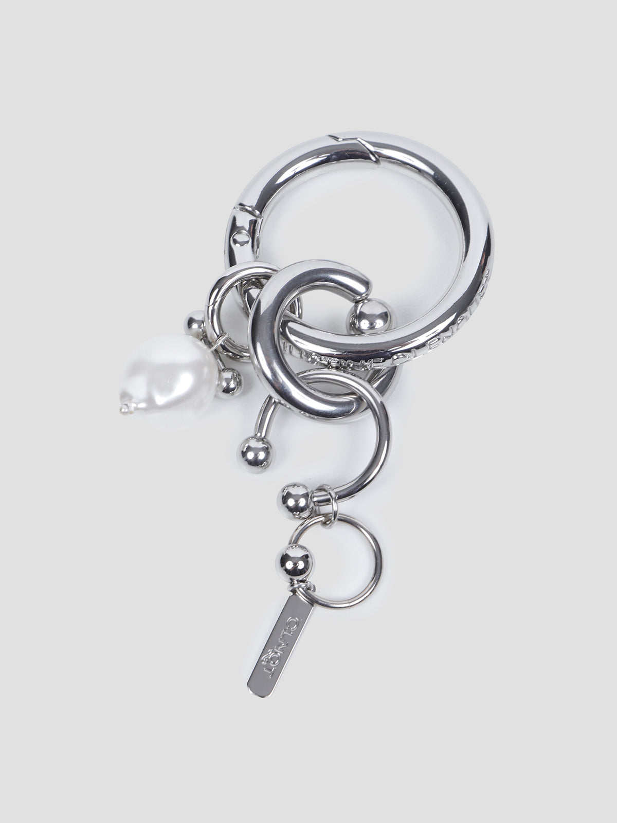 Laurie pearl keychain