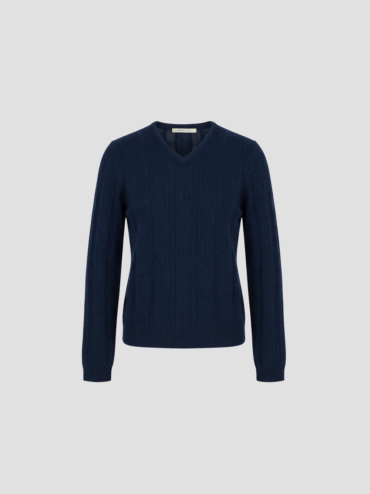 Clot sweater