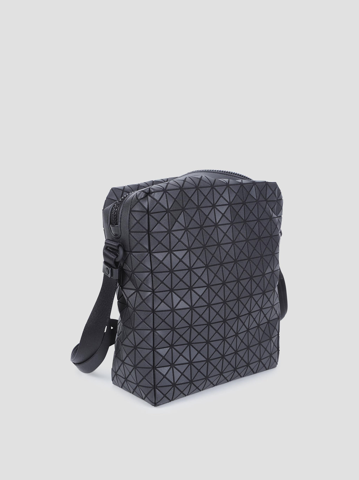 Kuro voyager shoulder bag