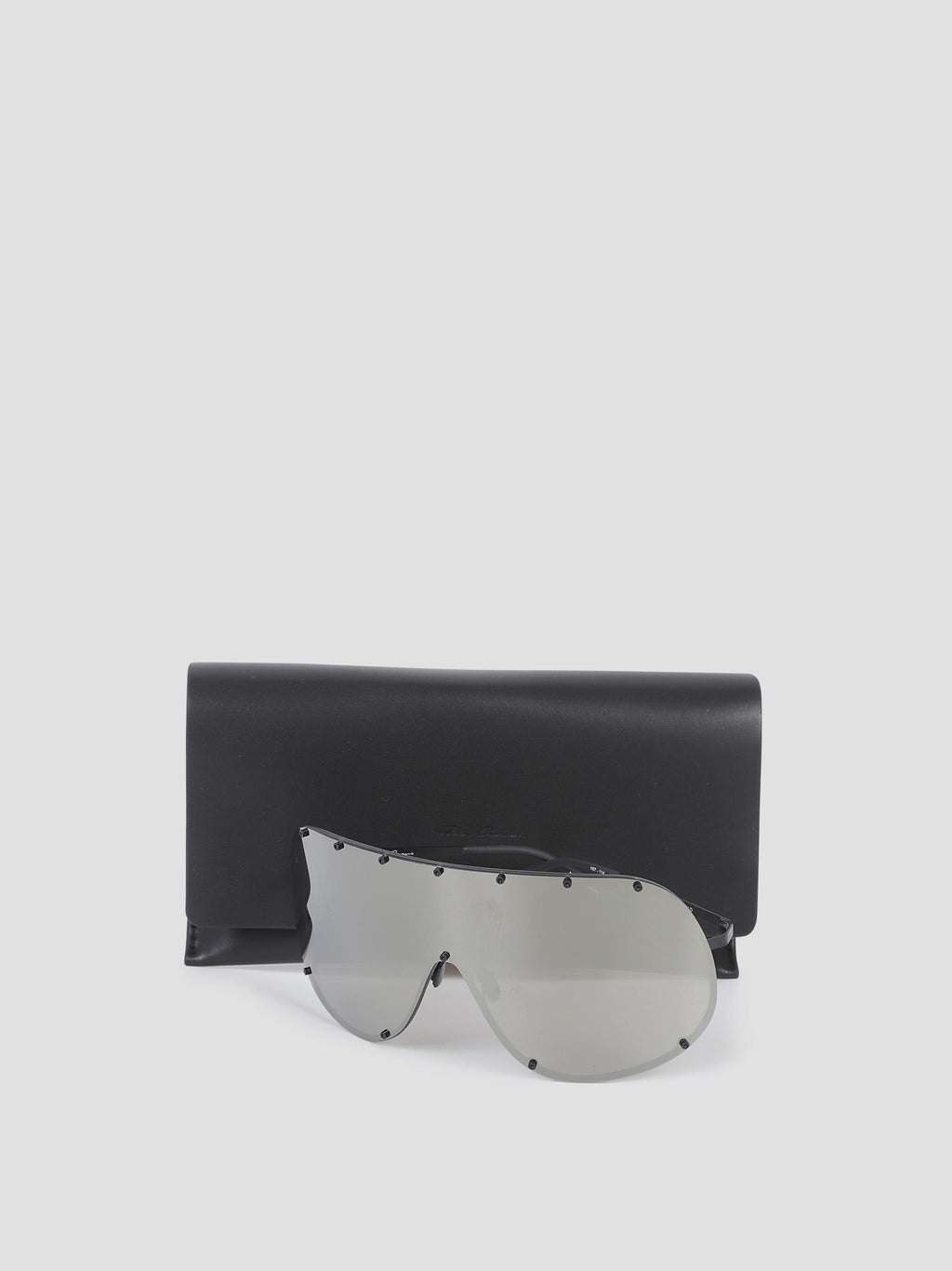 Sunglasses shield