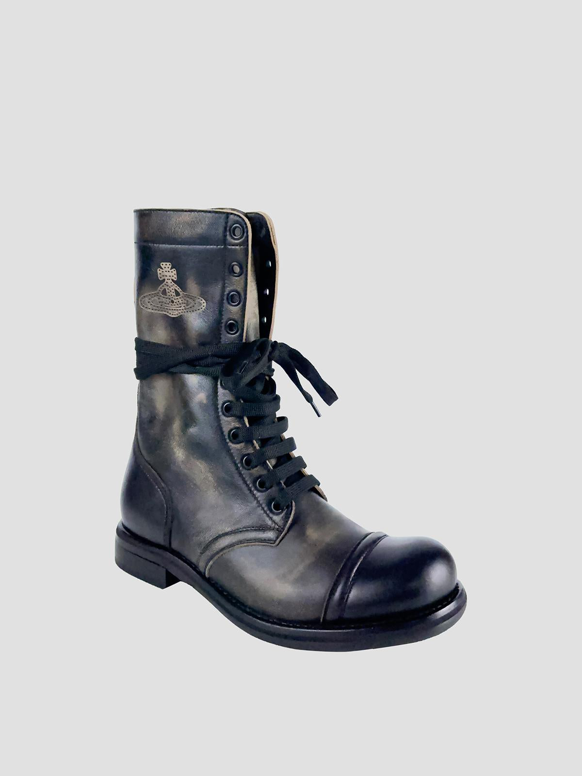 Parachute boot