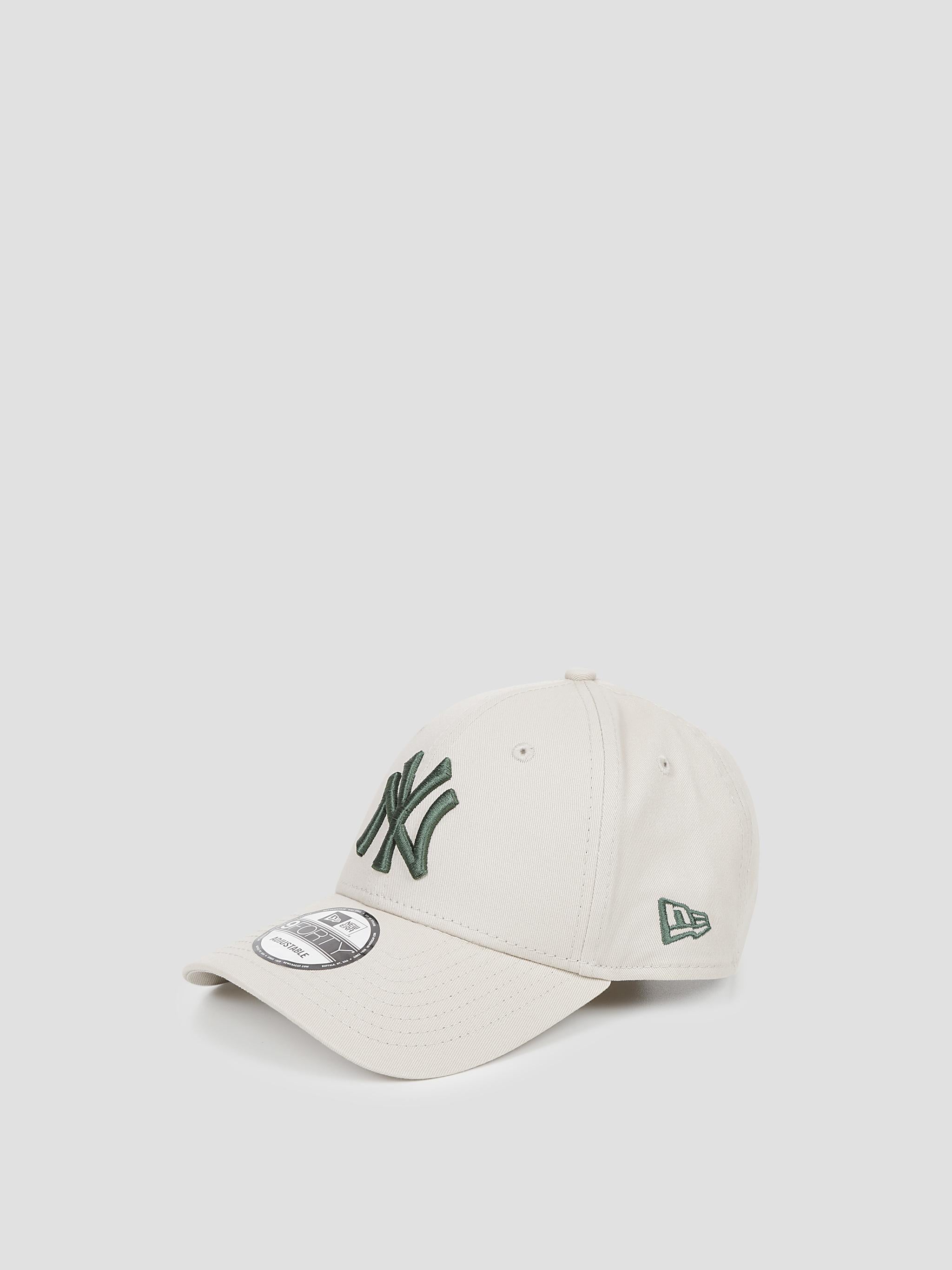 League essential 9forty neyyan stncig