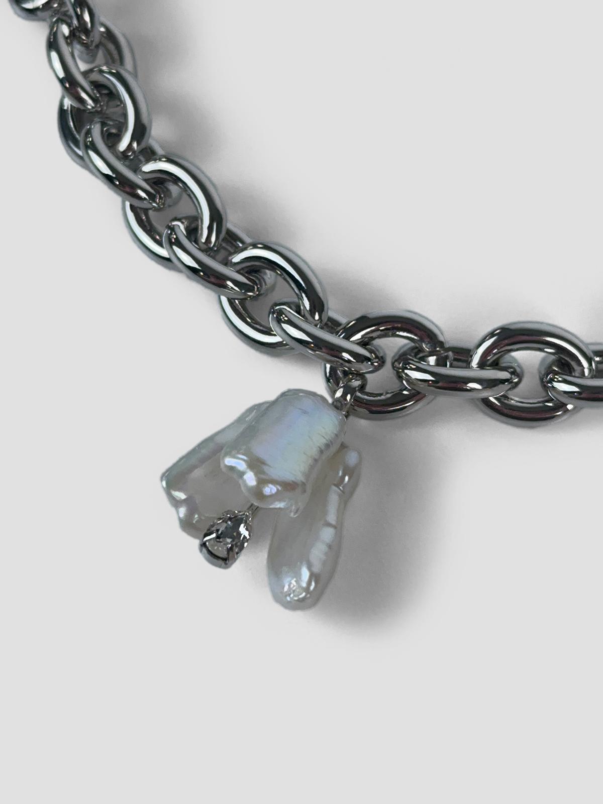 Pendant chain necklace