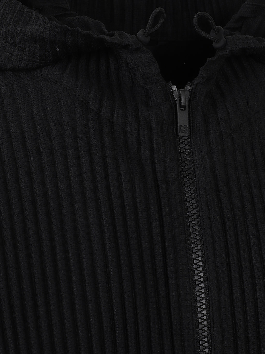 Two-way zip hooded jacket with pleats