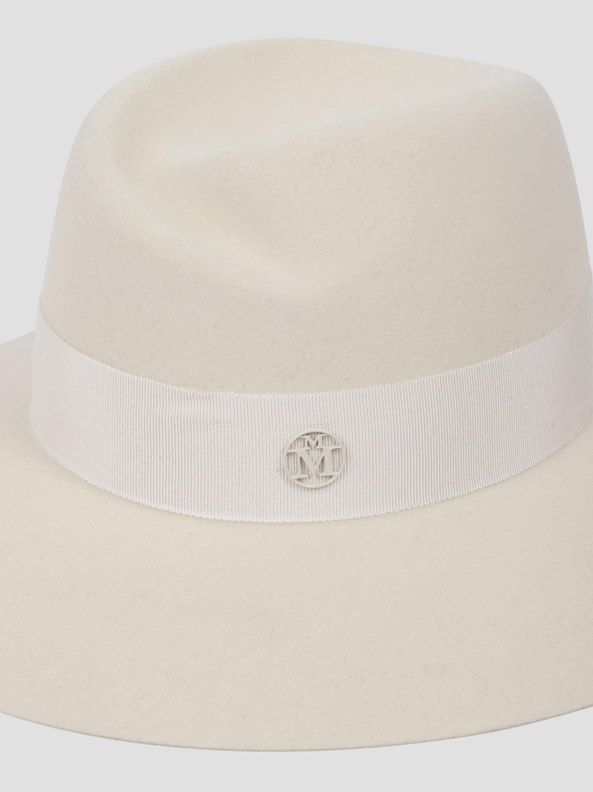 Virginie hat felt timeless waterproof felt seed