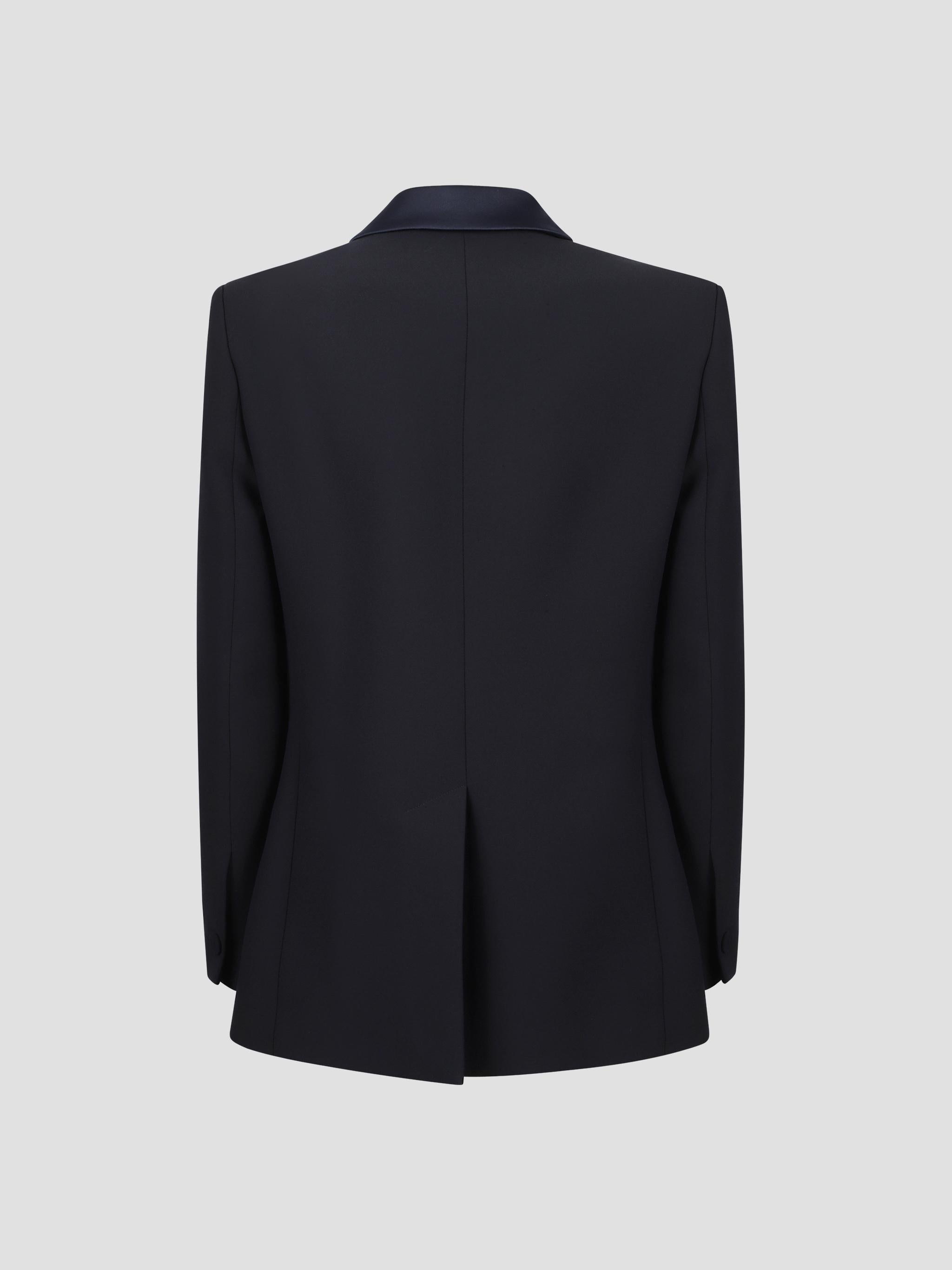 Double-breasted jacket featuring pocket