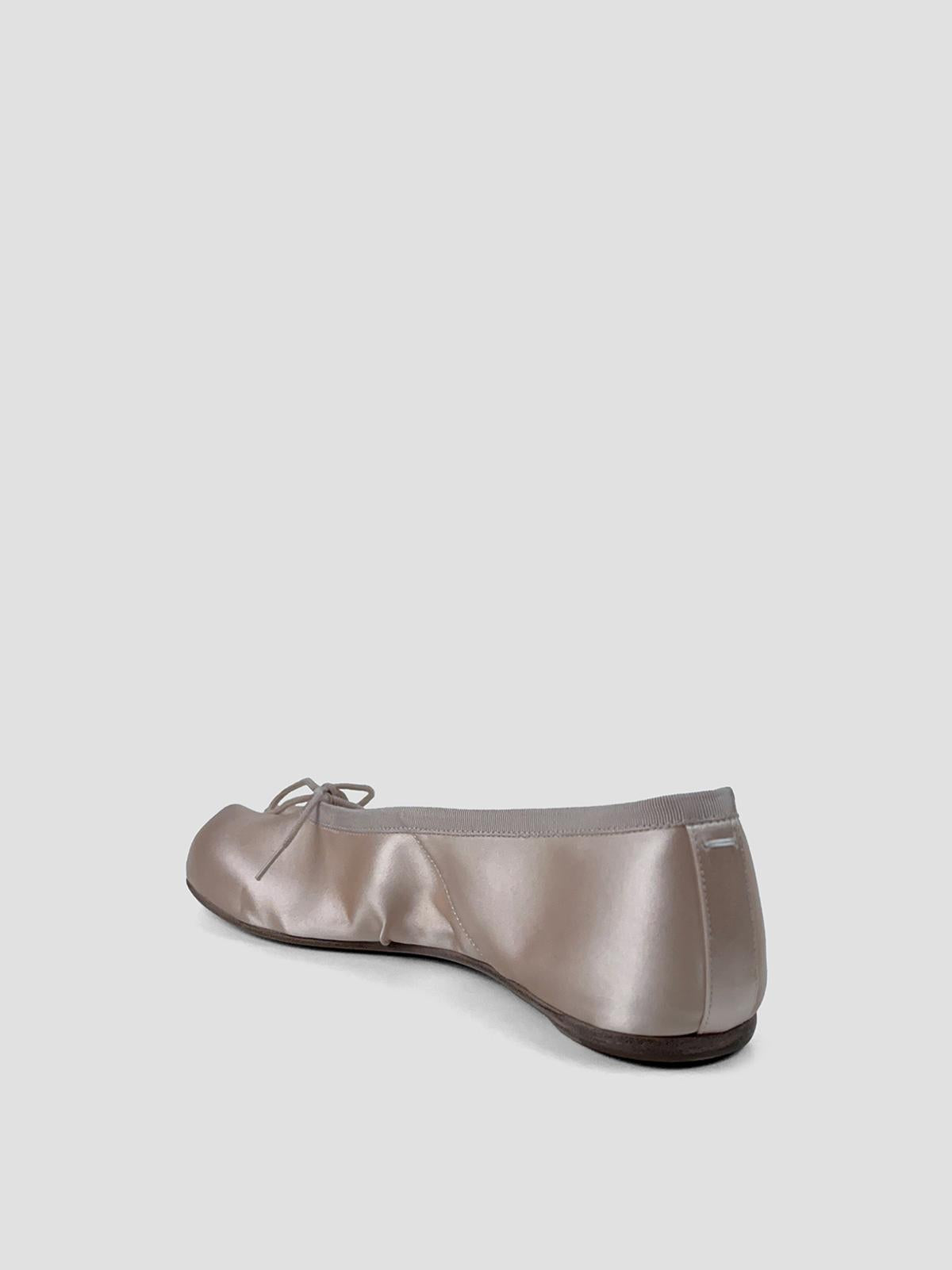 Tabi ballerinas