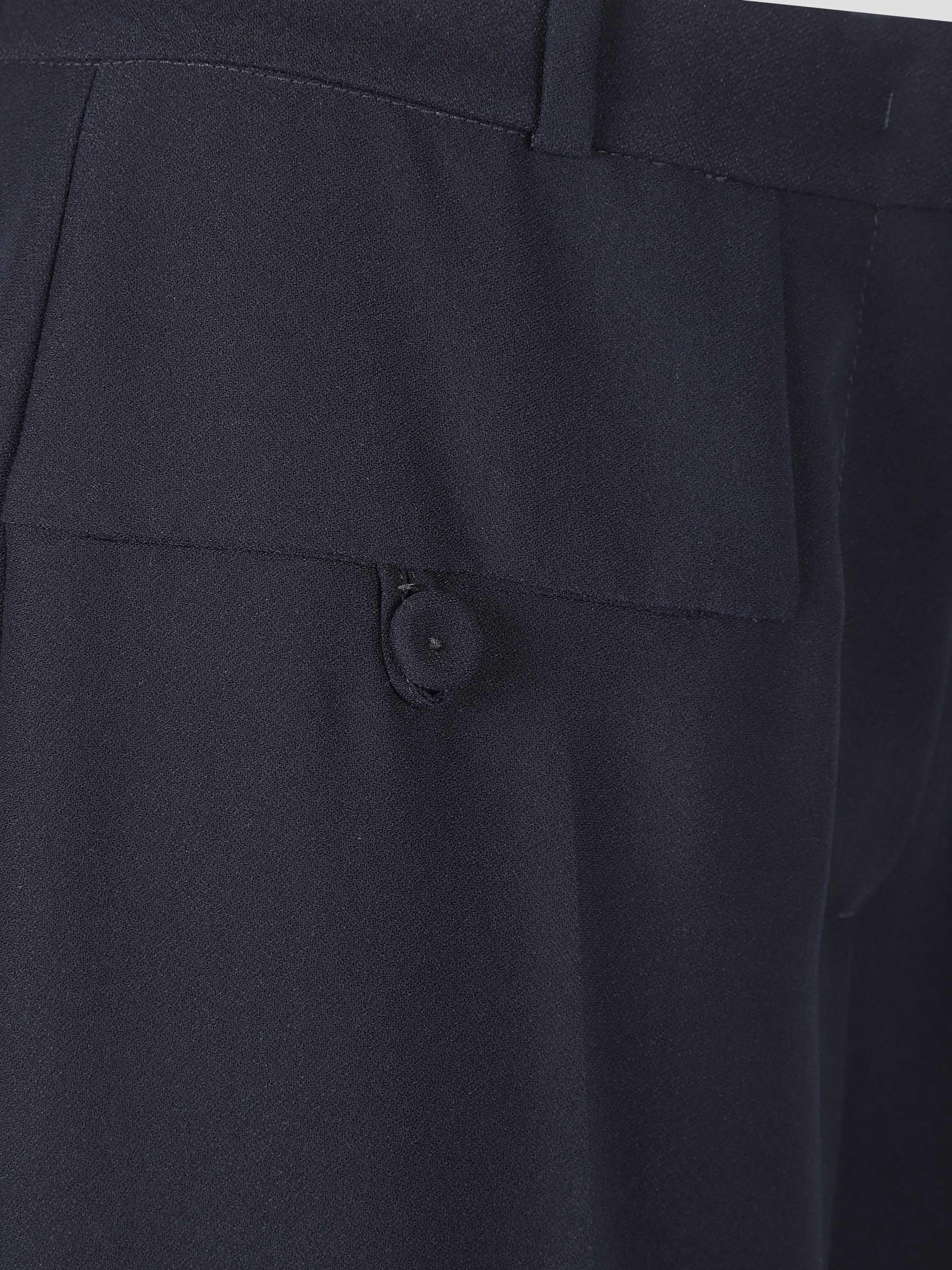 Wide-leg trousers with slits in crepe